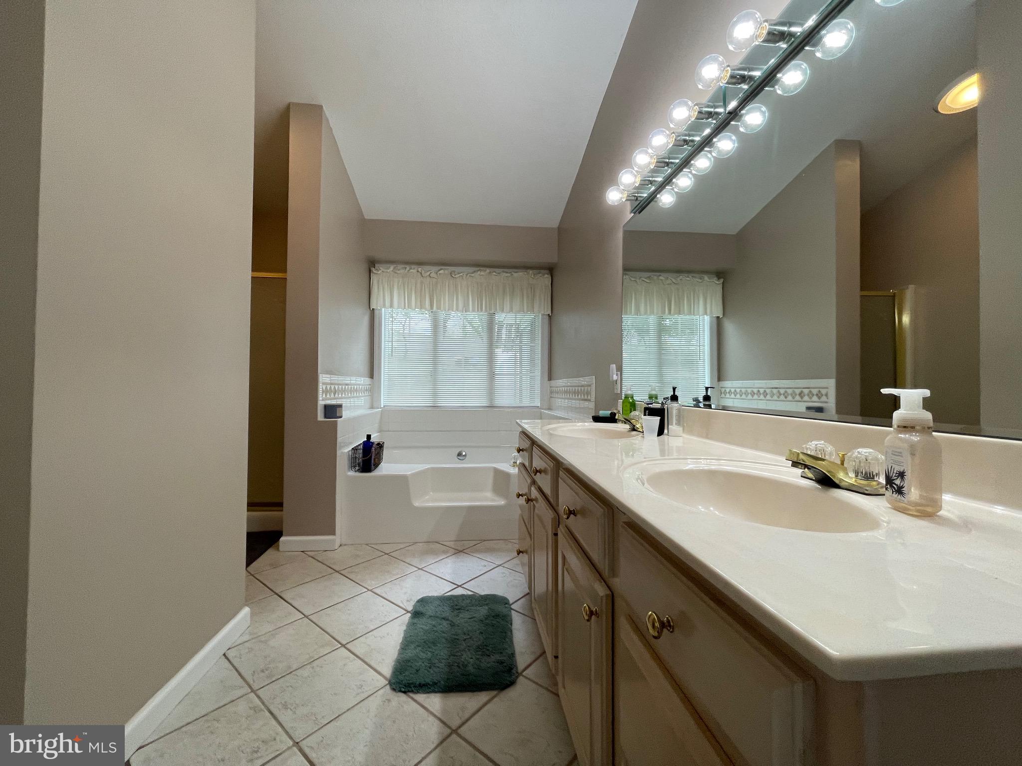 AIRPORT ADDITION - Residential