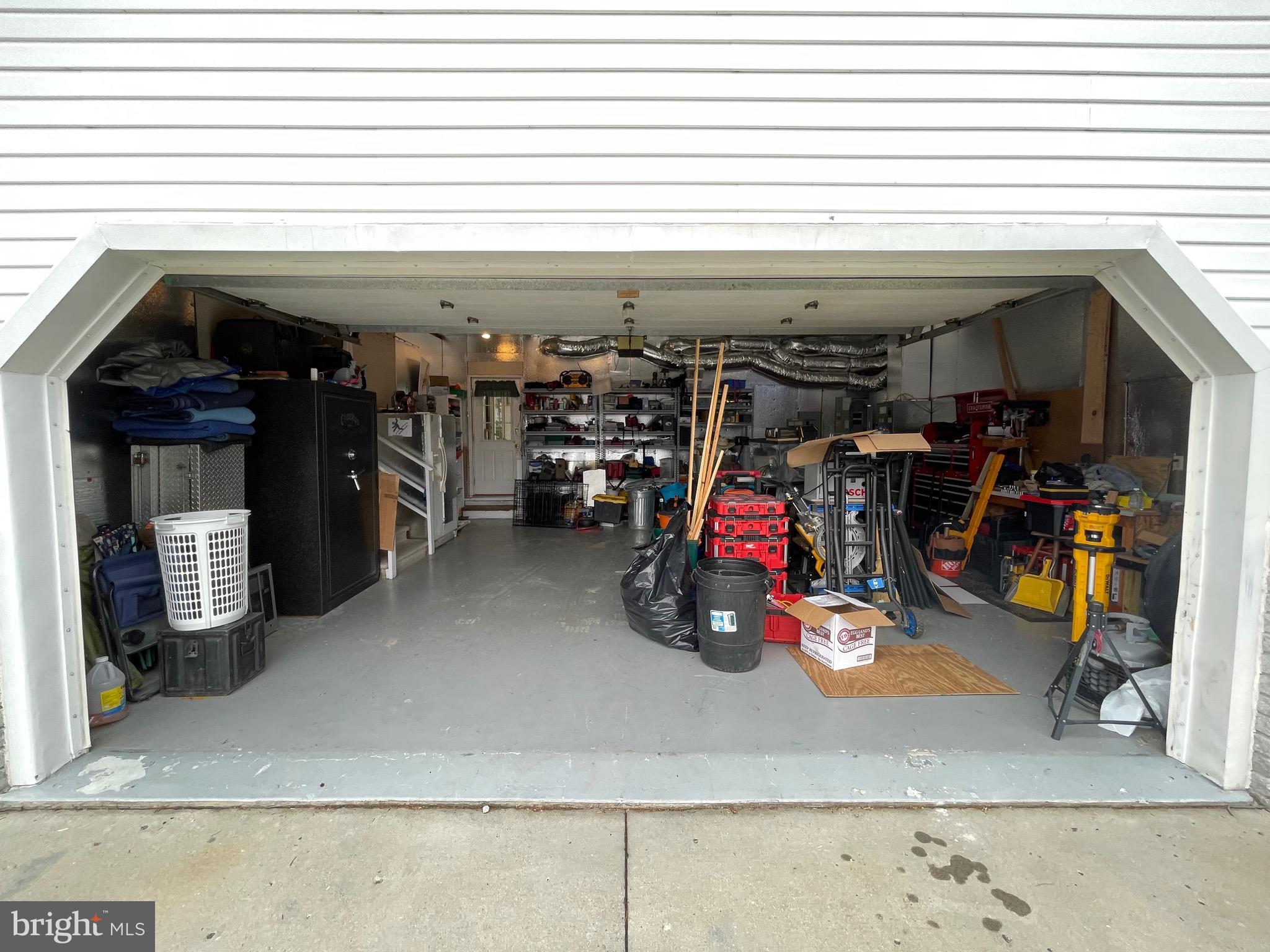 AIRPORT ADDITION - Residential