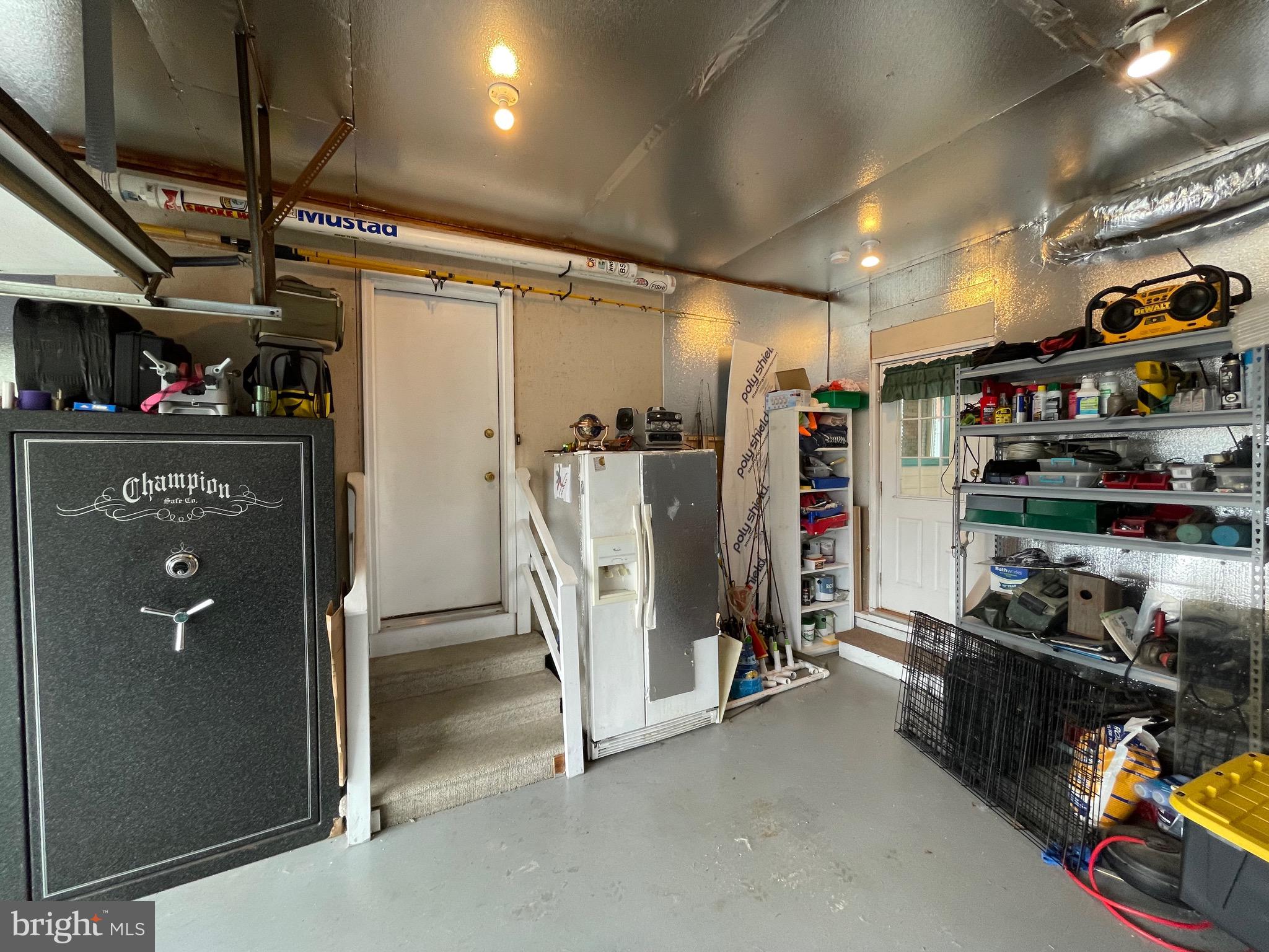 AIRPORT ADDITION - Residential