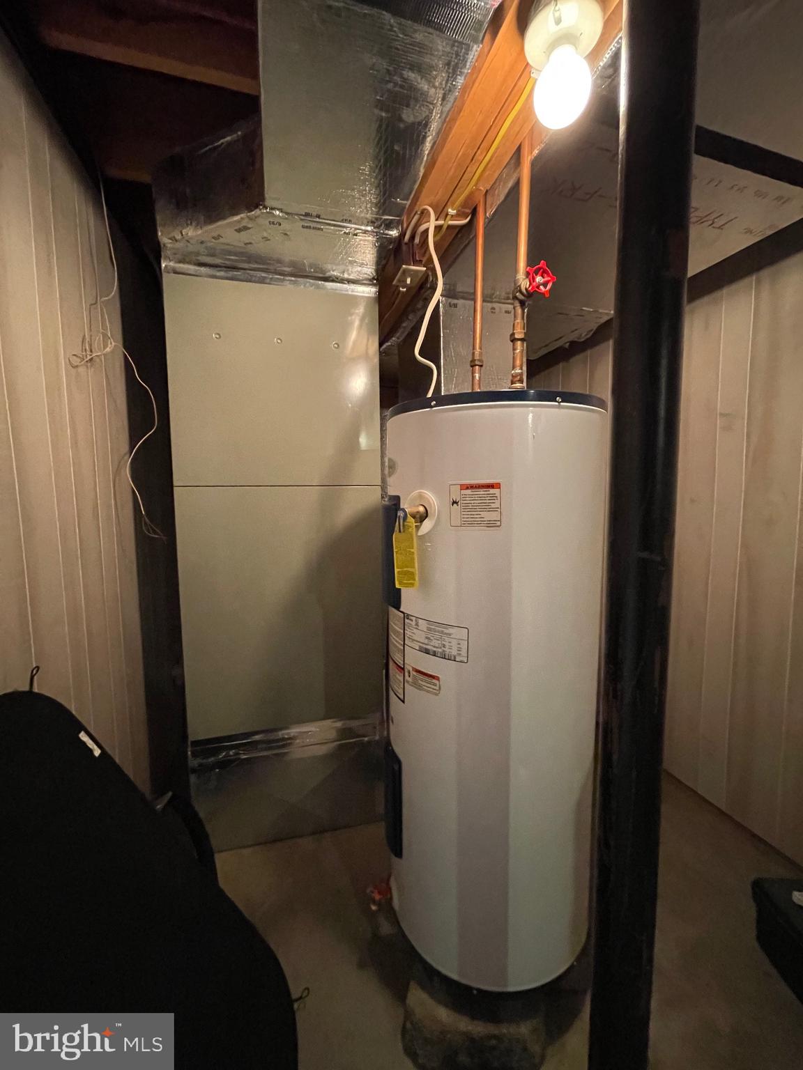 AIRPORT ADDITION - Residential