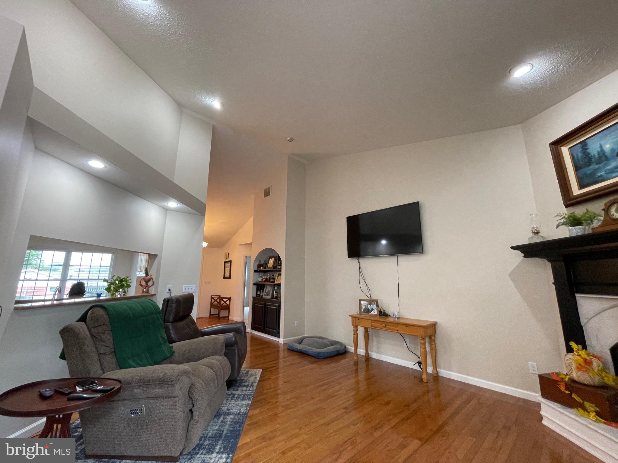 AIRPORT ADDITION - Residential