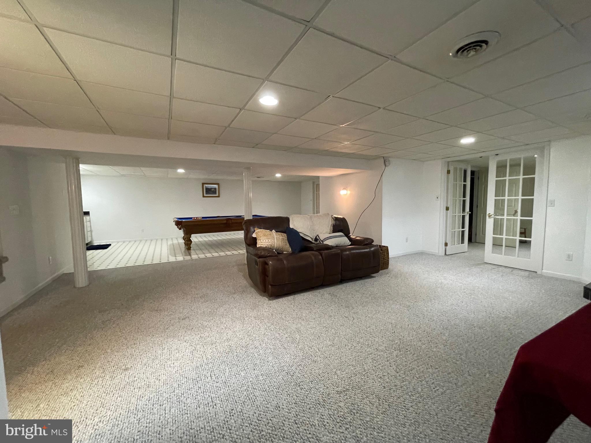 AIRPORT ADDITION - Residential