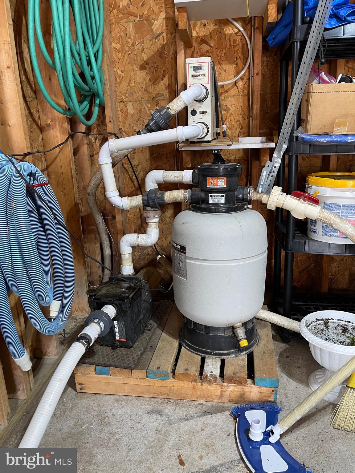 AIRPORT ADDITION - Residential