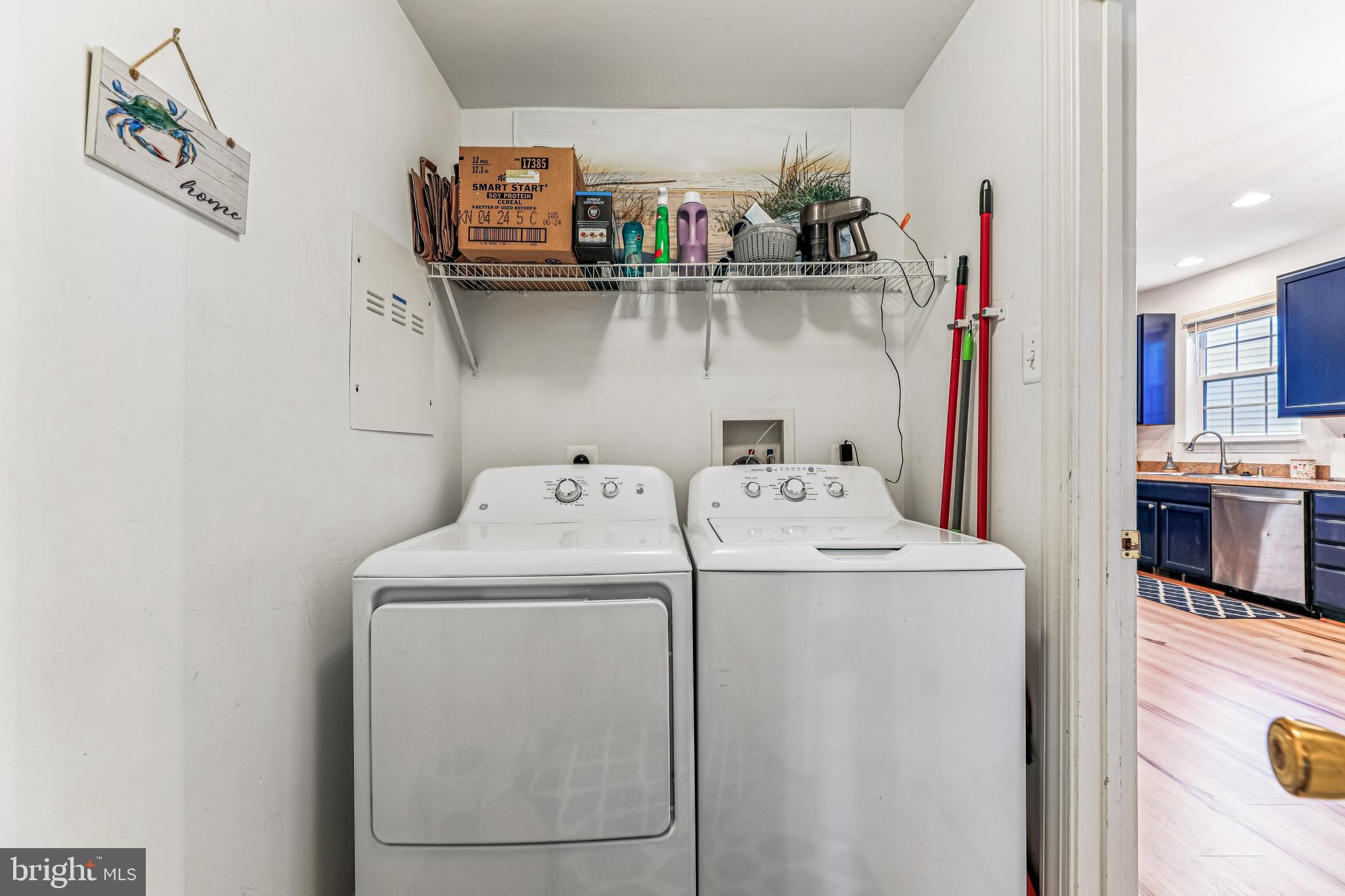 WEDGEFIELD - Residential