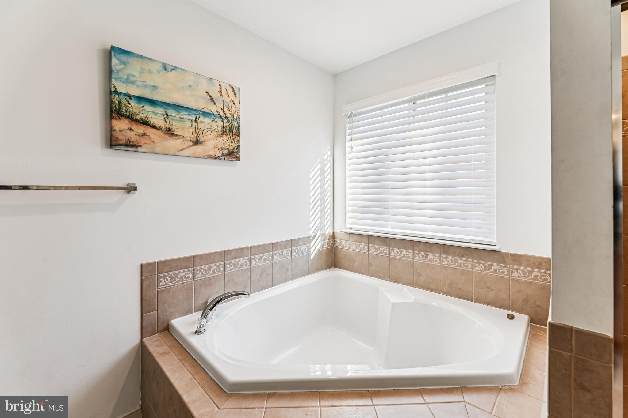 WEDGEFIELD - Residential