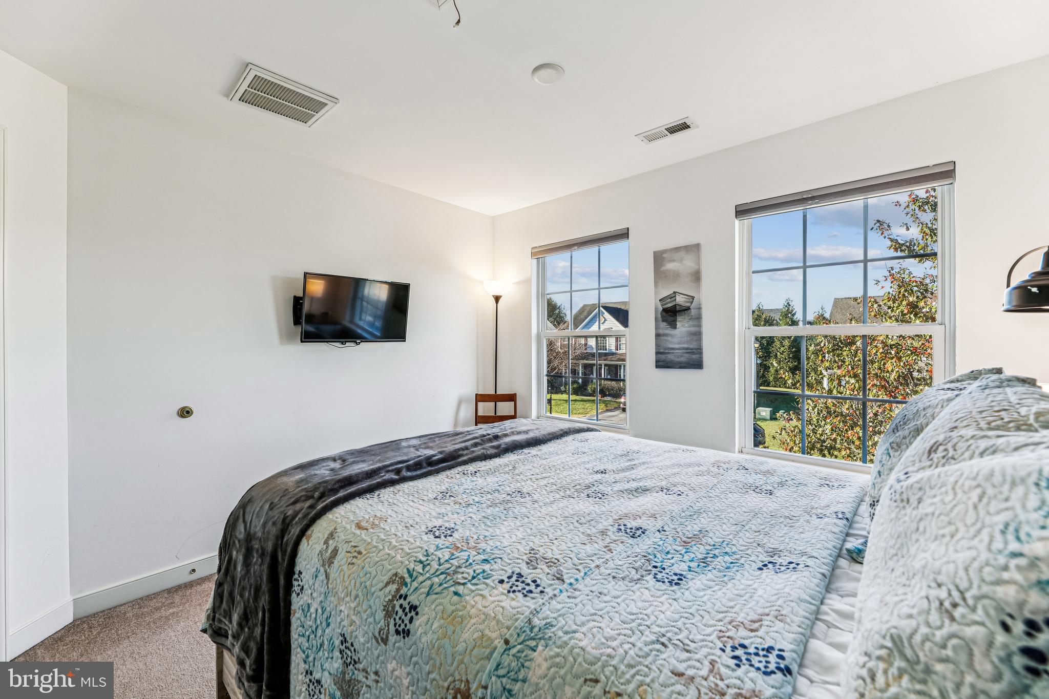 WEDGEFIELD - Residential