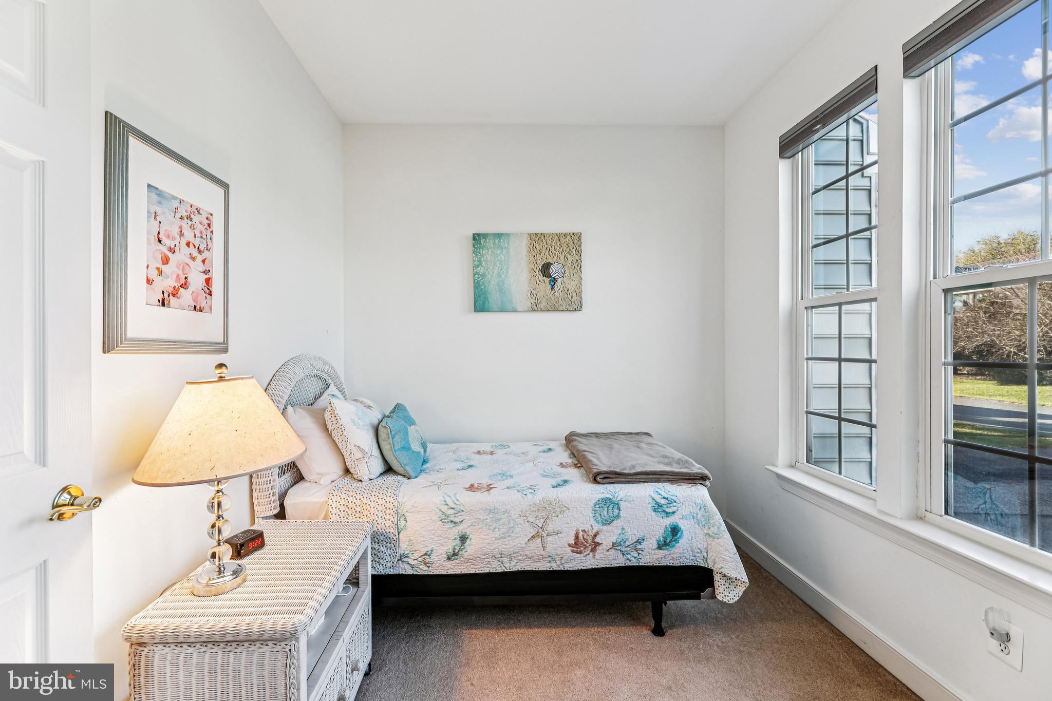 WEDGEFIELD - Residential