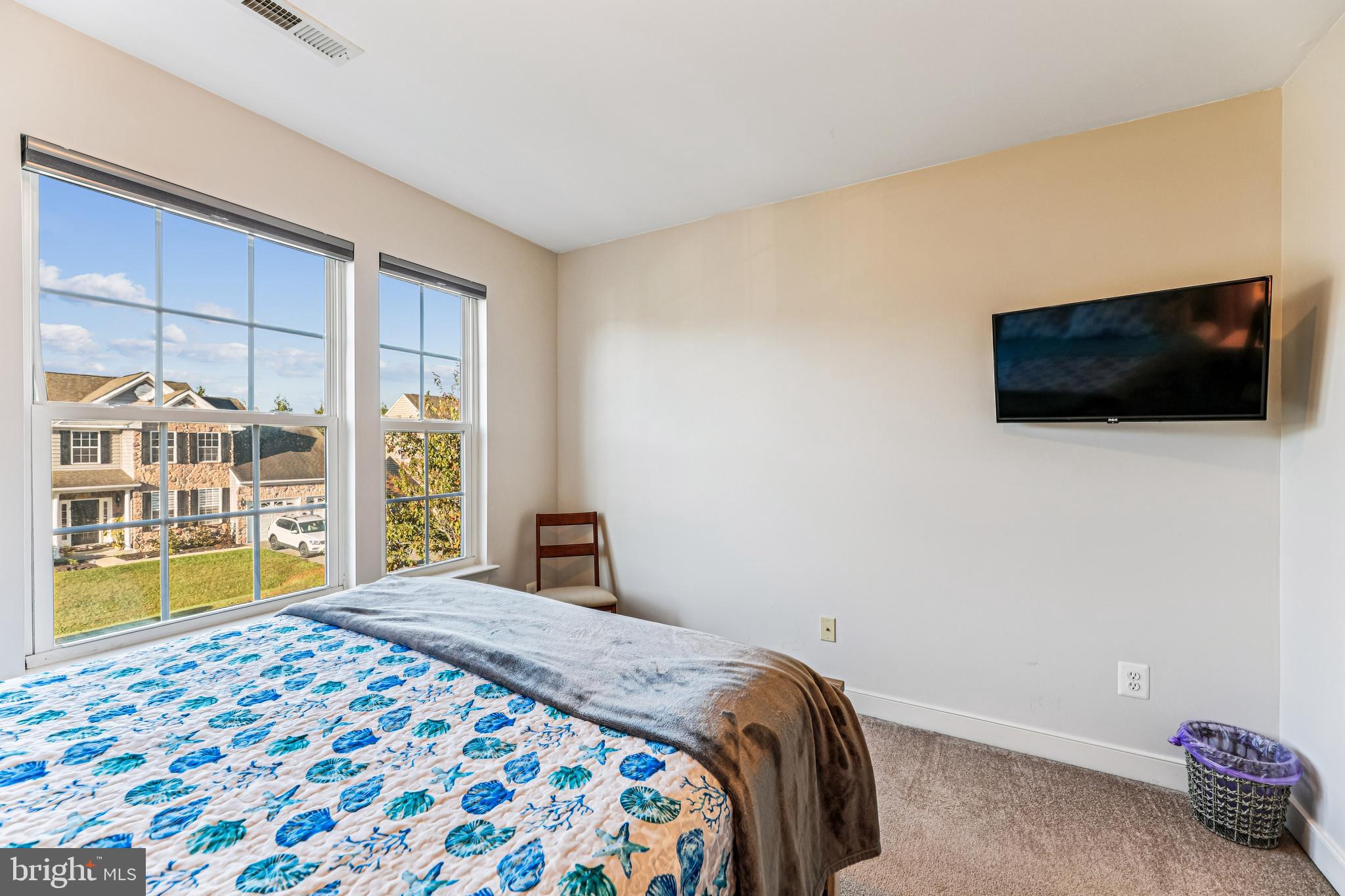 WEDGEFIELD - Residential