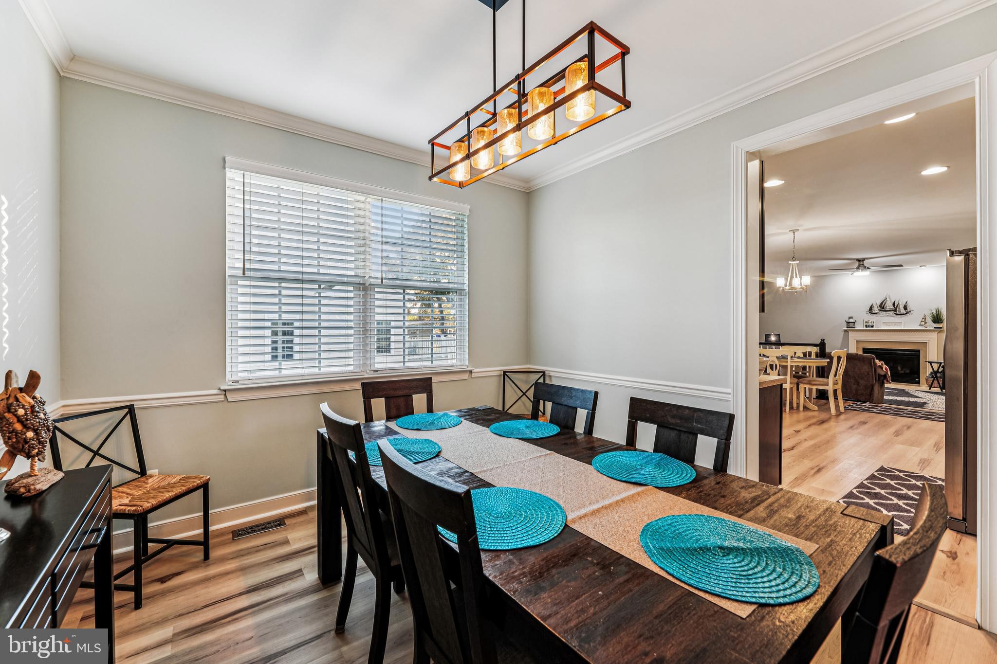 WEDGEFIELD - Residential