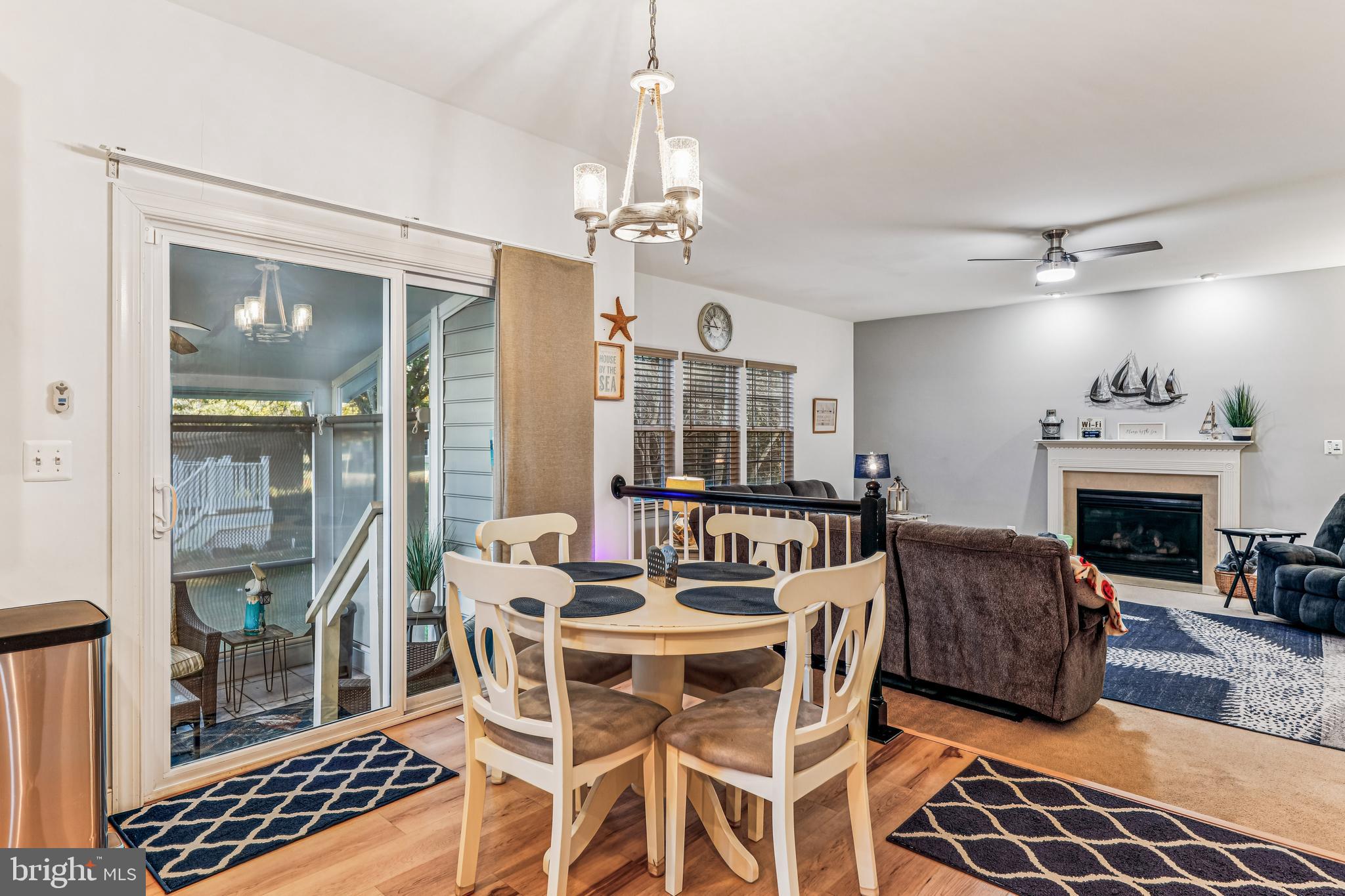 WEDGEFIELD - Residential