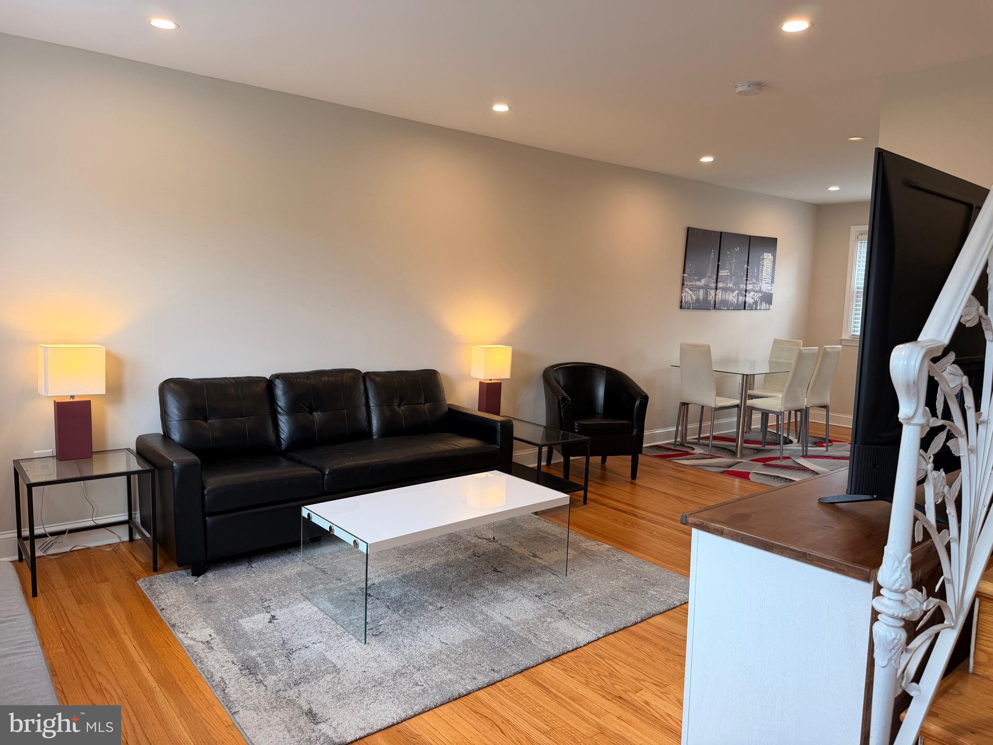 DREXEL HILL - Residential