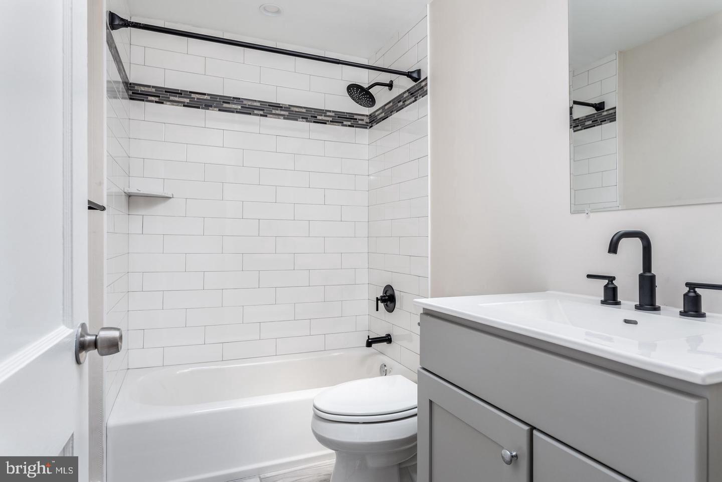 DREXEL HILL - Residential