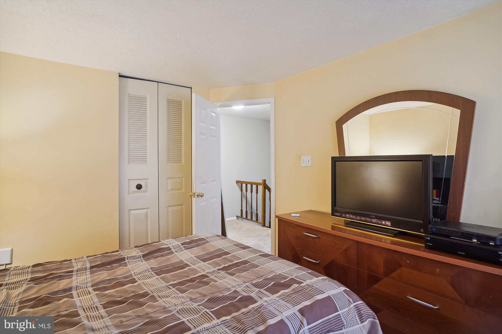 CHARLENE - Residential