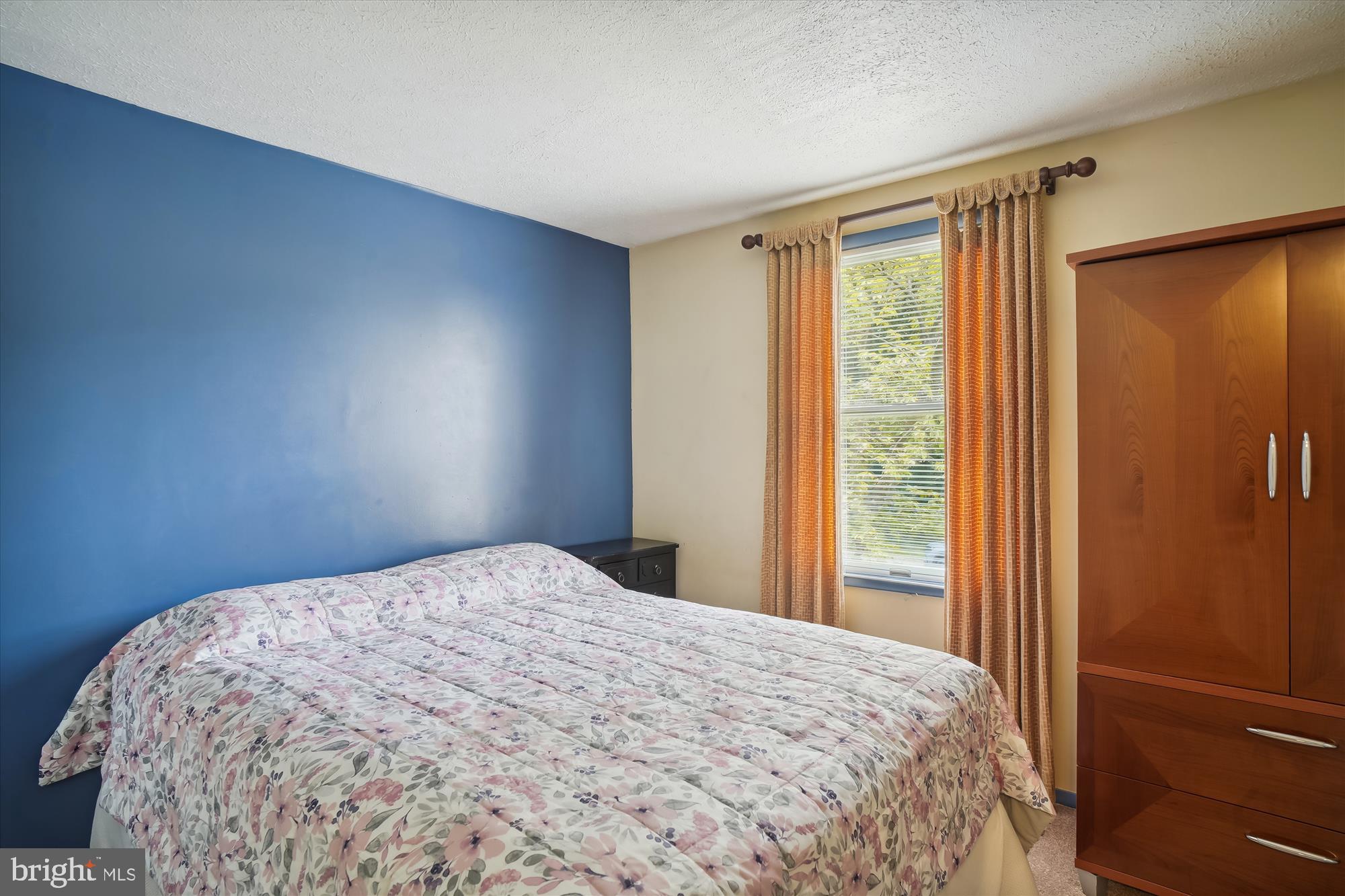 CHARLENE - Residential