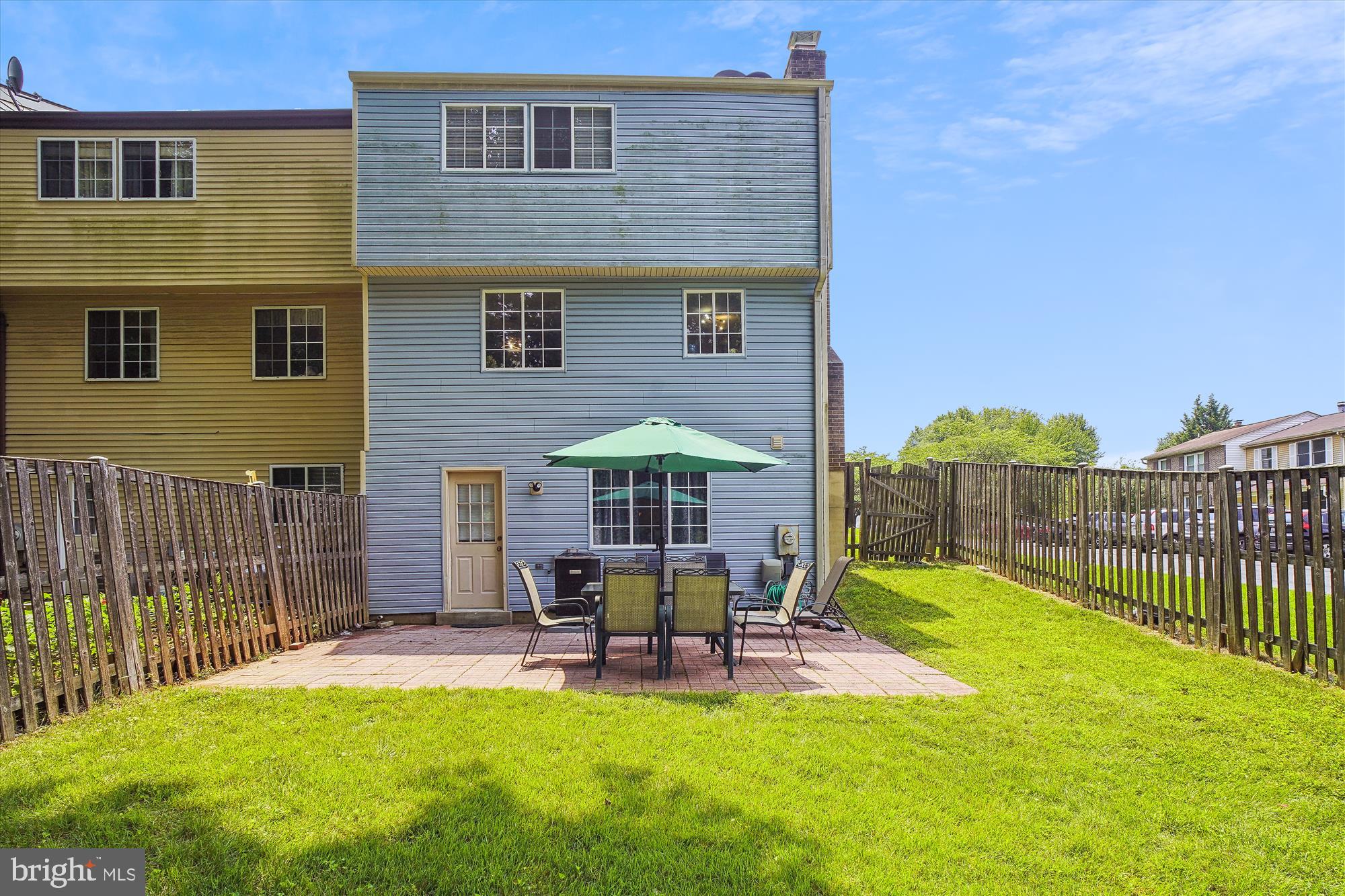 CHARLENE - Residential