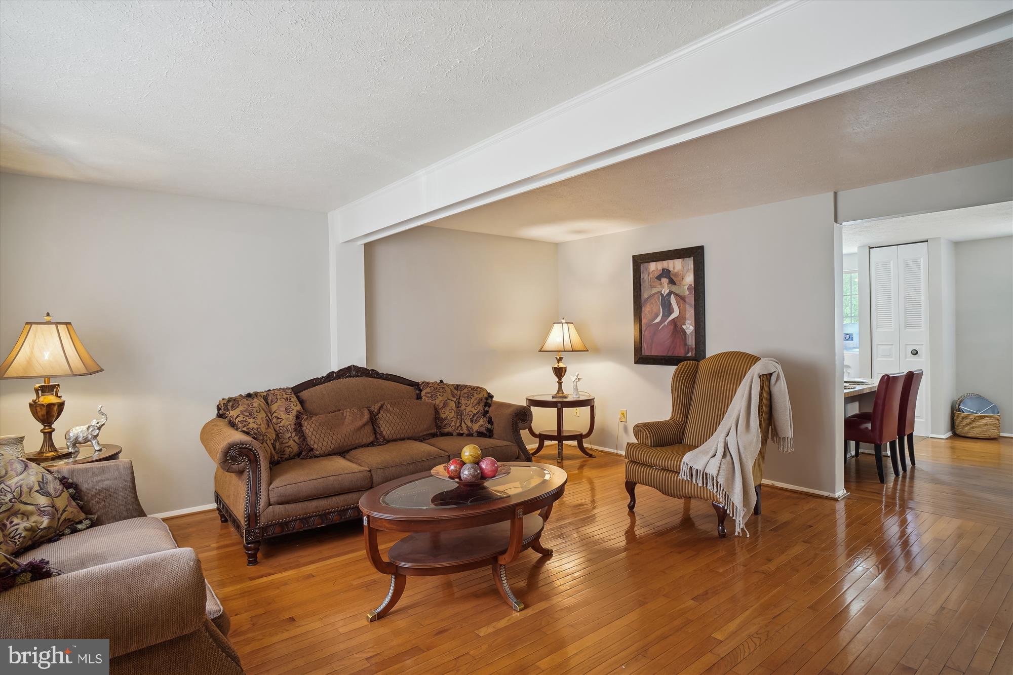 CHARLENE - Residential