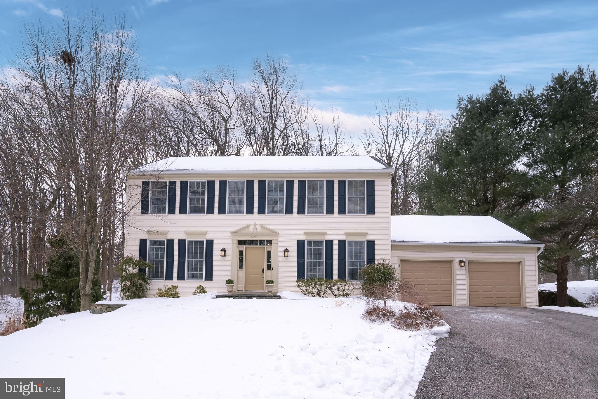 MCKENZIE MEADOWS - Residential