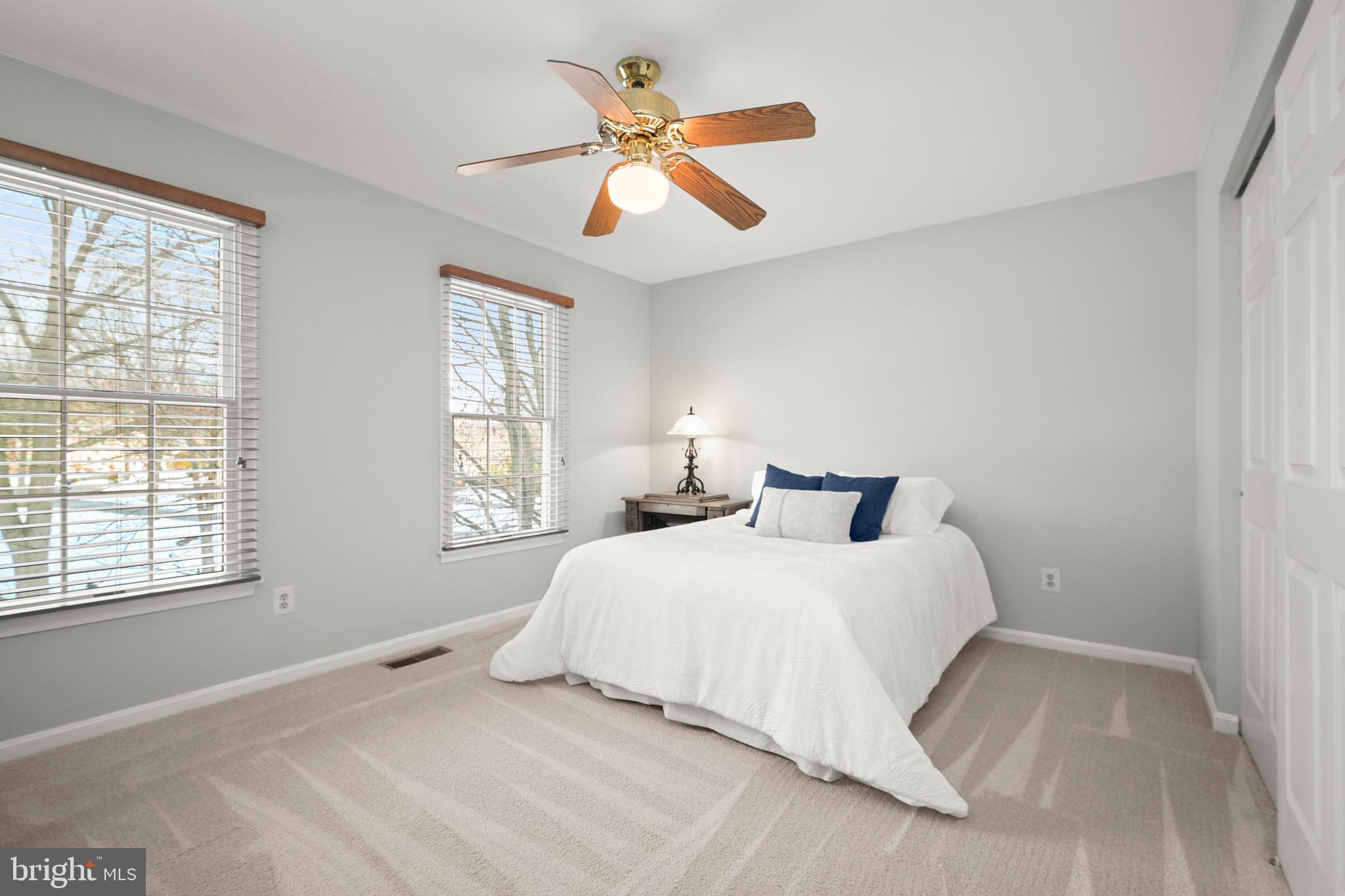 MCKENZIE MEADOWS - Residential