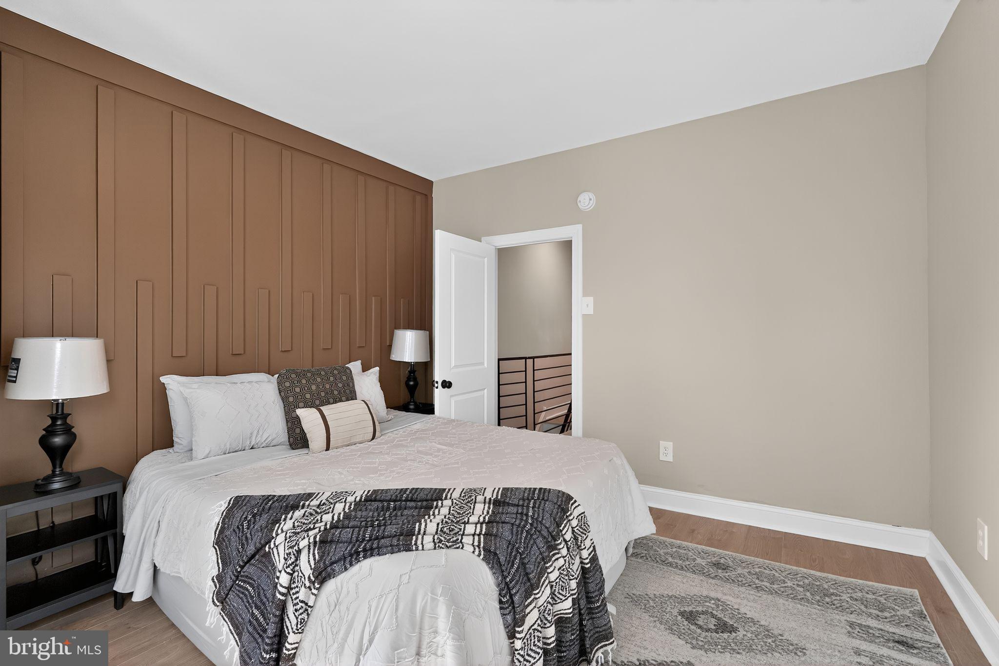 MILL CREEK - Residential