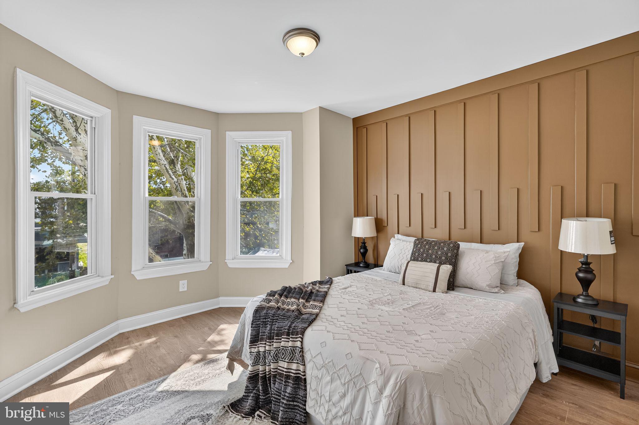 MILL CREEK - Residential