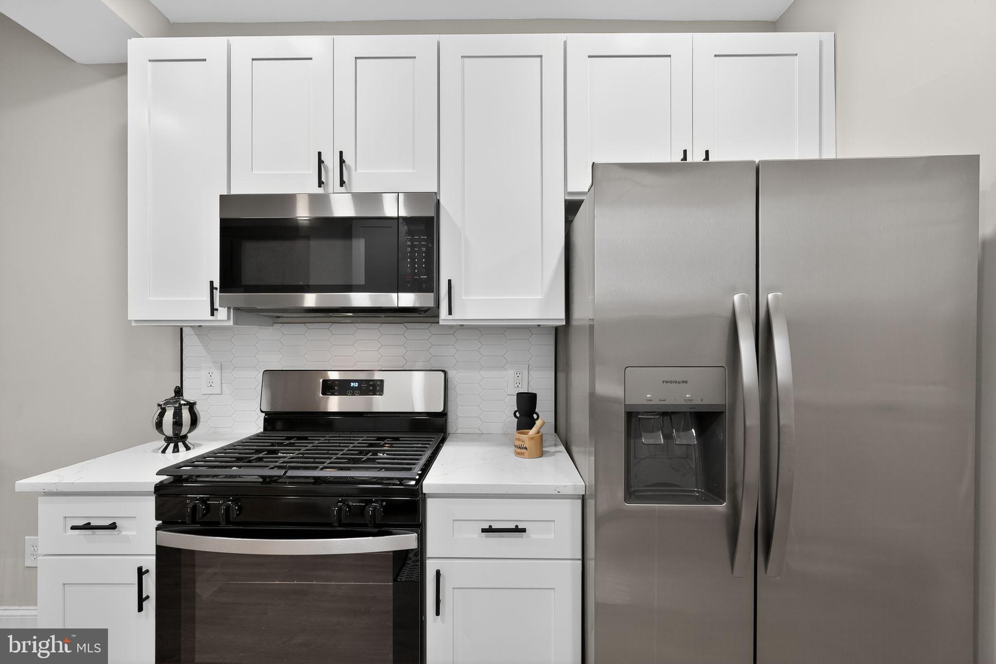 MILL CREEK - Residential