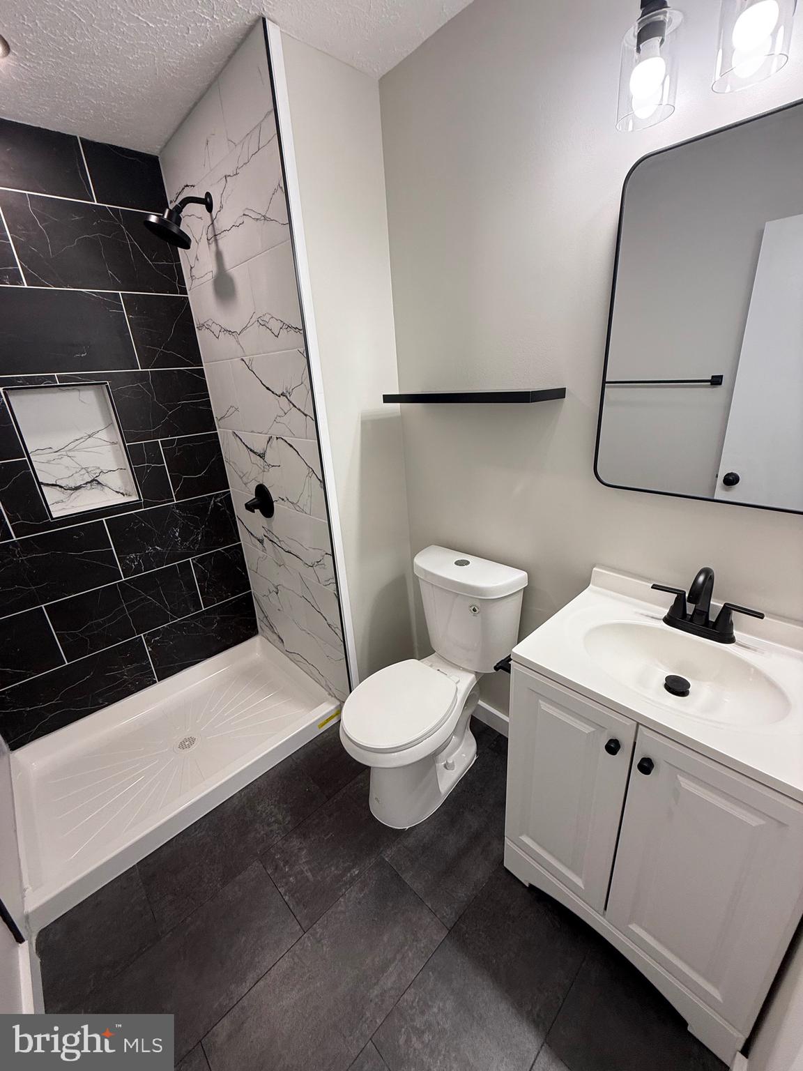 BONIWOOD - Residential Lease