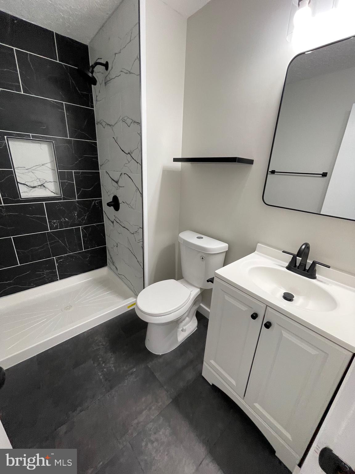 BONIWOOD - Residential Lease