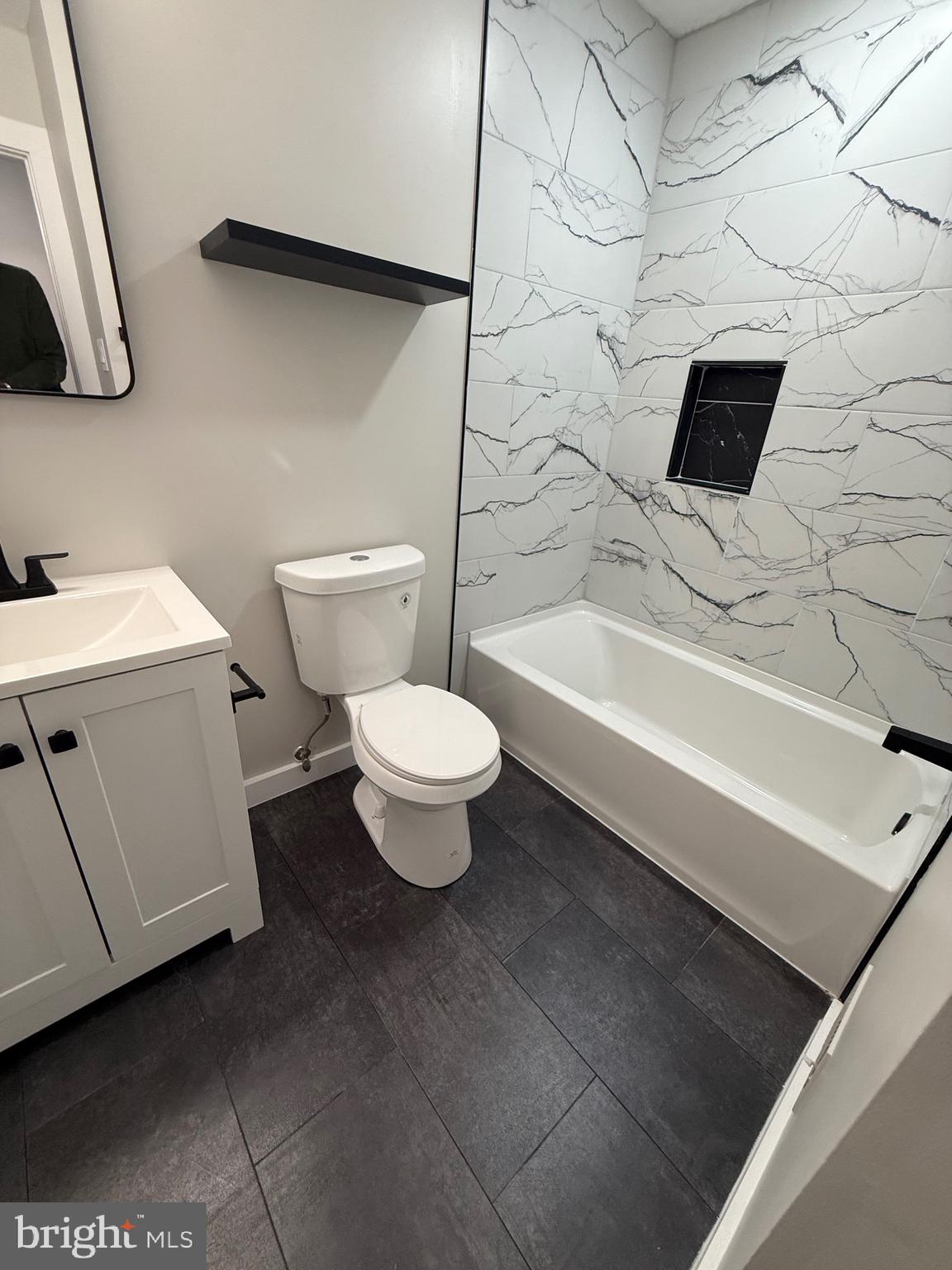 BONIWOOD - Residential Lease