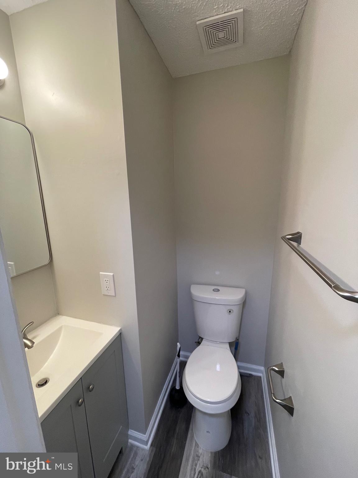 BONIWOOD - Residential Lease