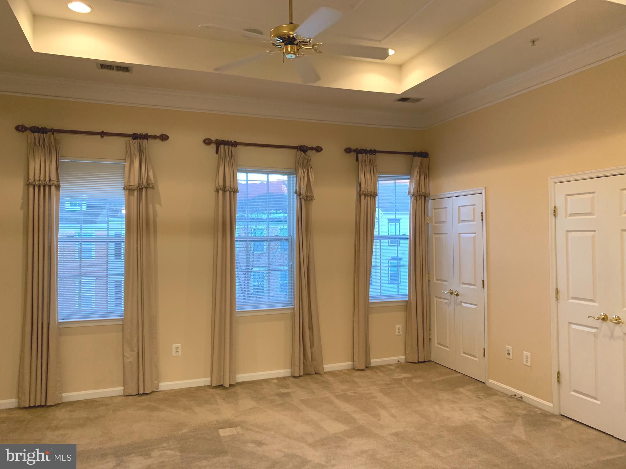 LAKELANDS - Residential Lease