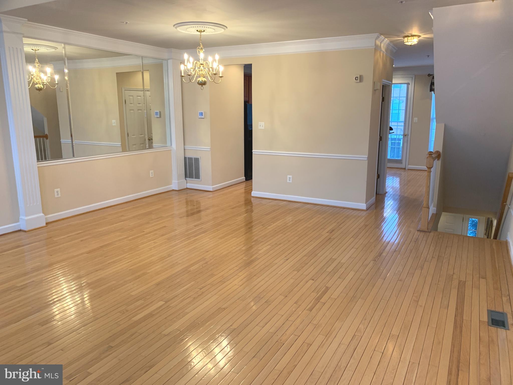 LAKELANDS - Residential Lease