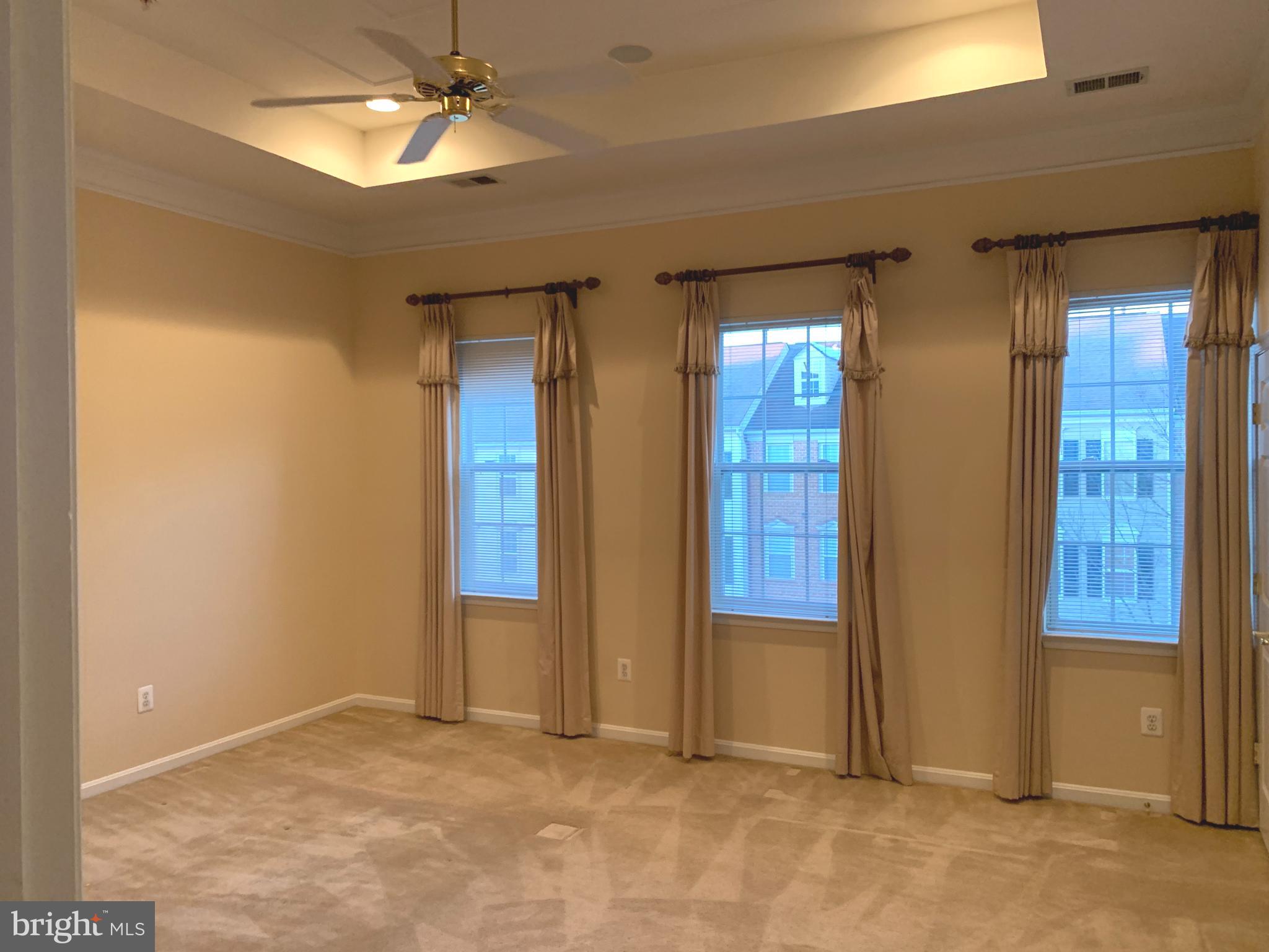 LAKELANDS - Residential Lease