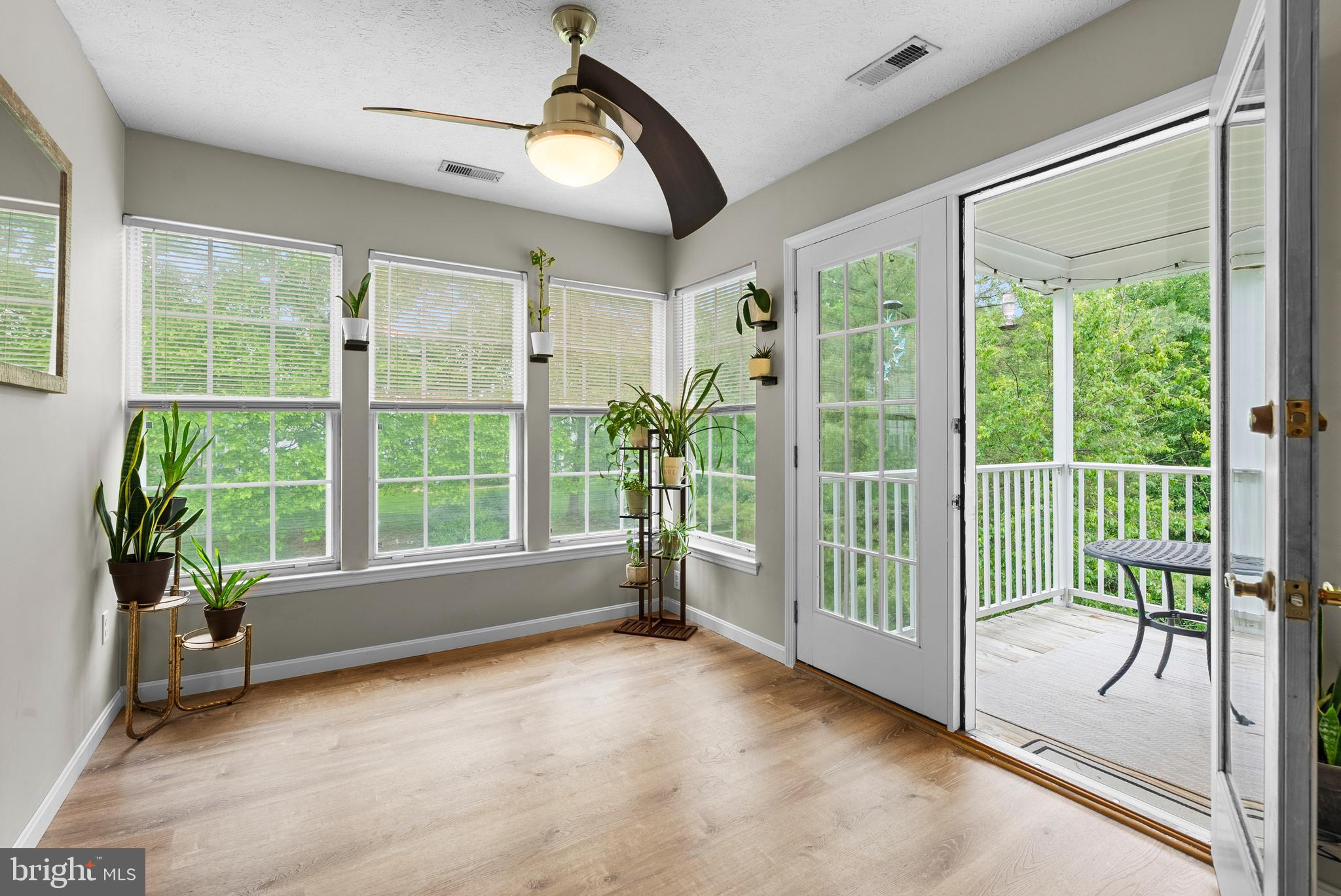 BRENTWOOD MANOR - Residential