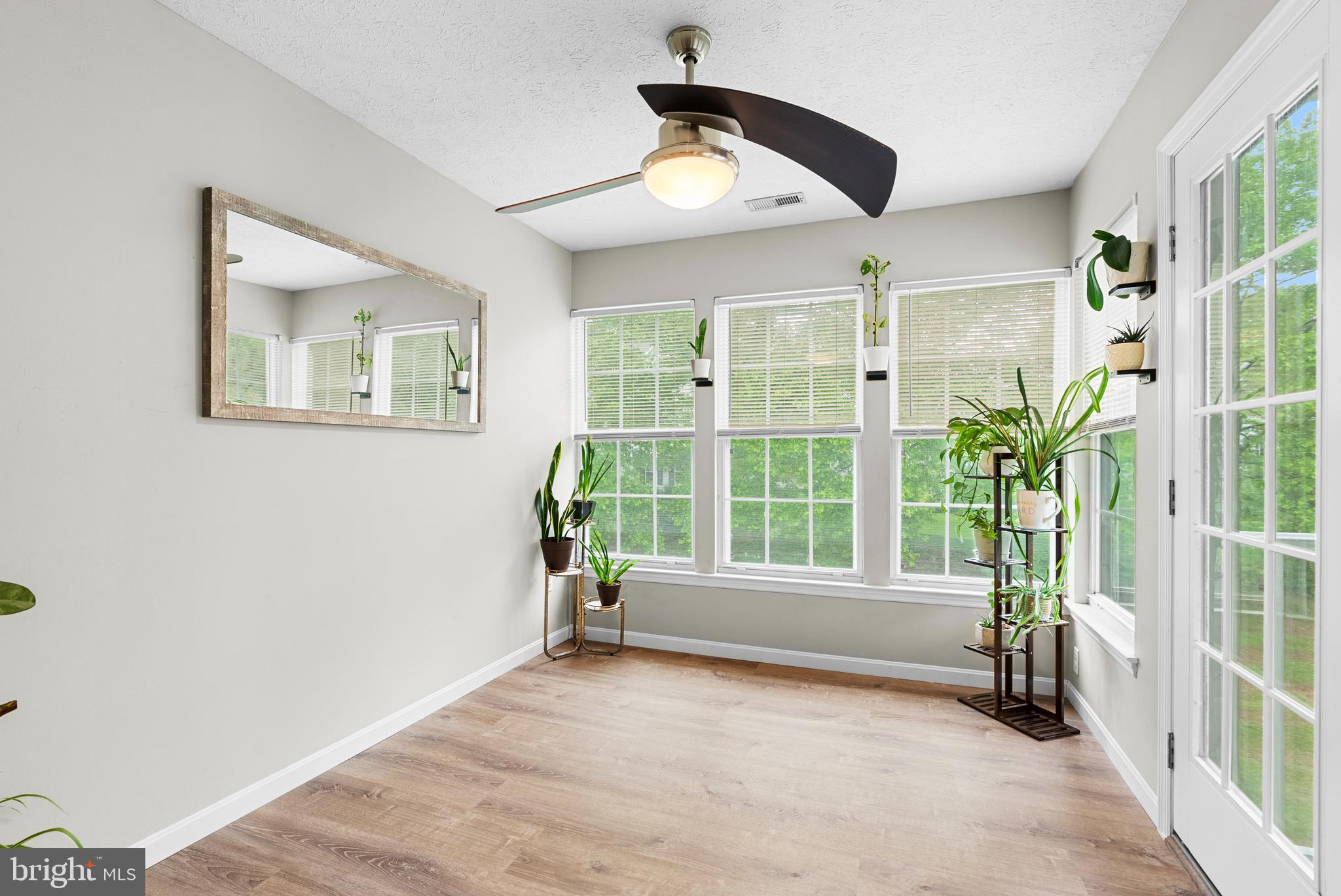 BRENTWOOD MANOR - Residential