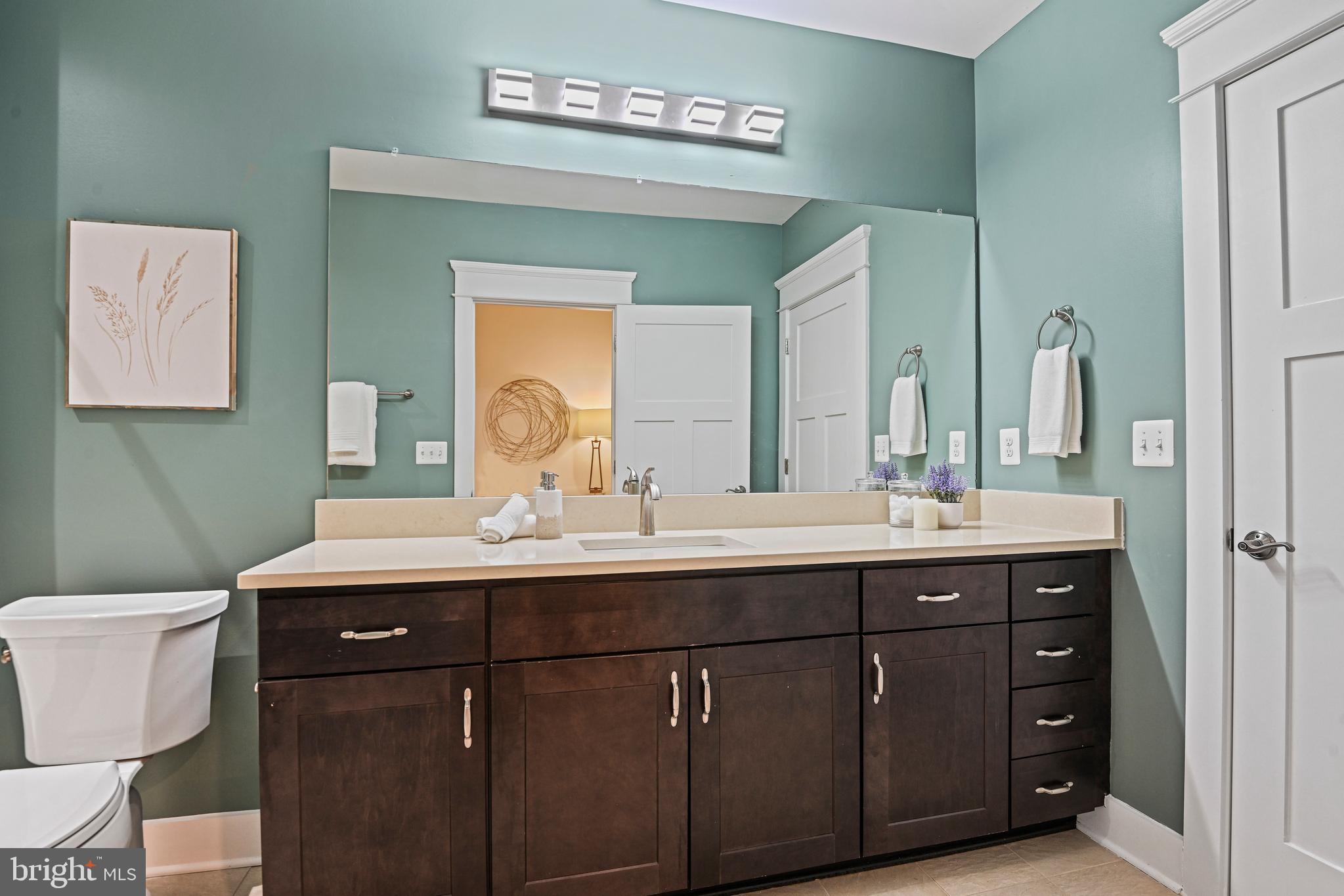 MAPLE VIEW - Residential