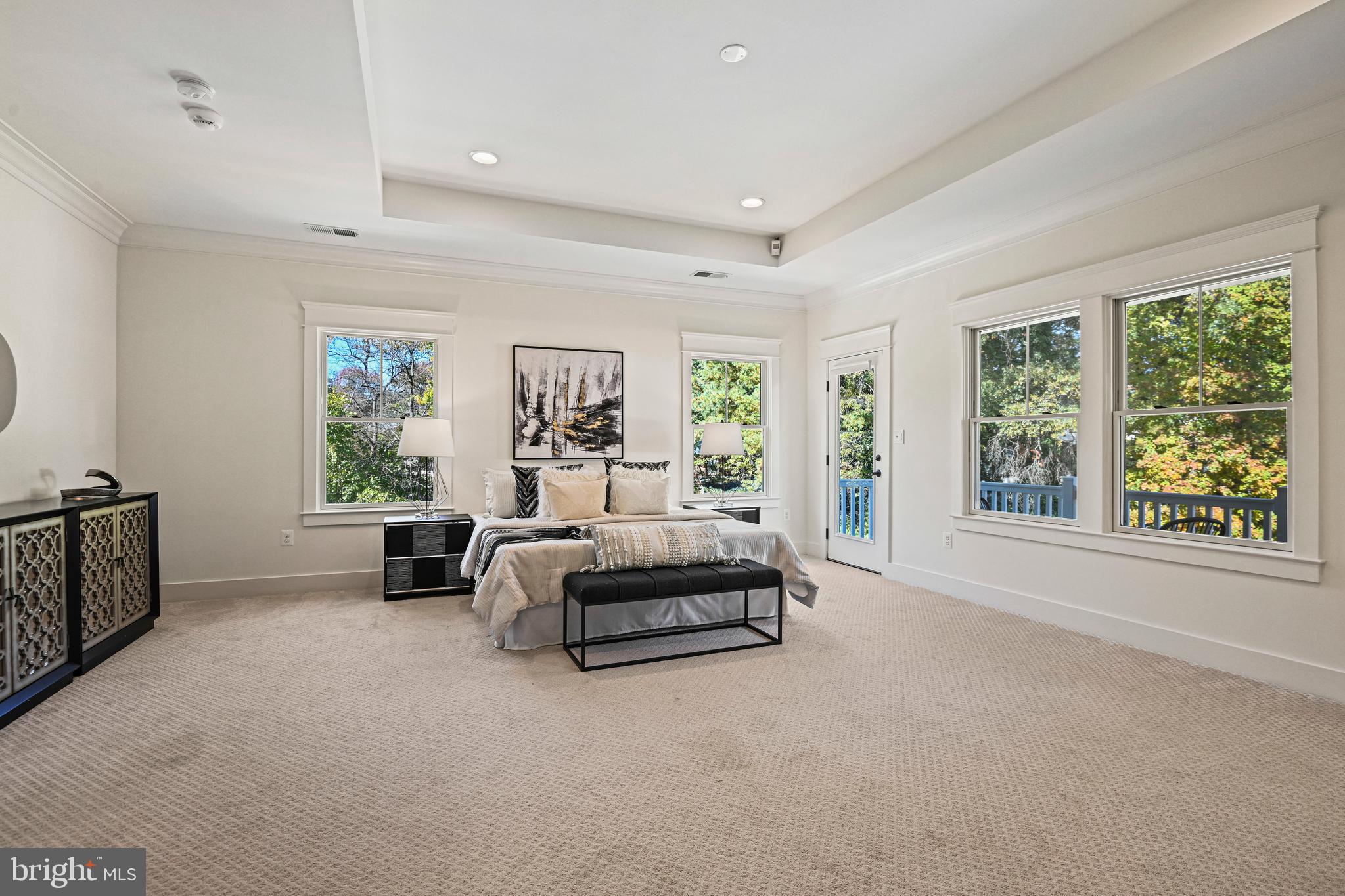 MAPLE VIEW - Residential