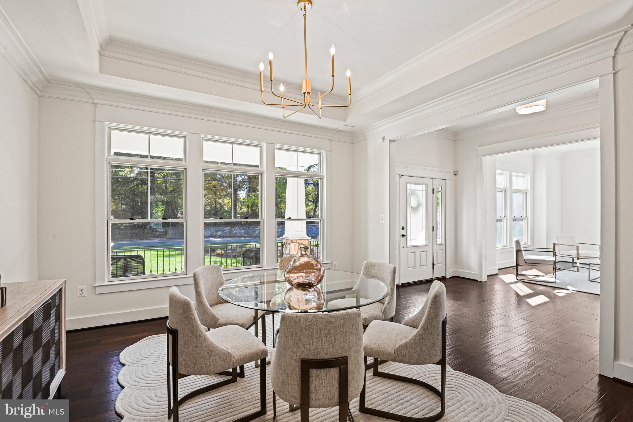 MAPLE VIEW - Residential