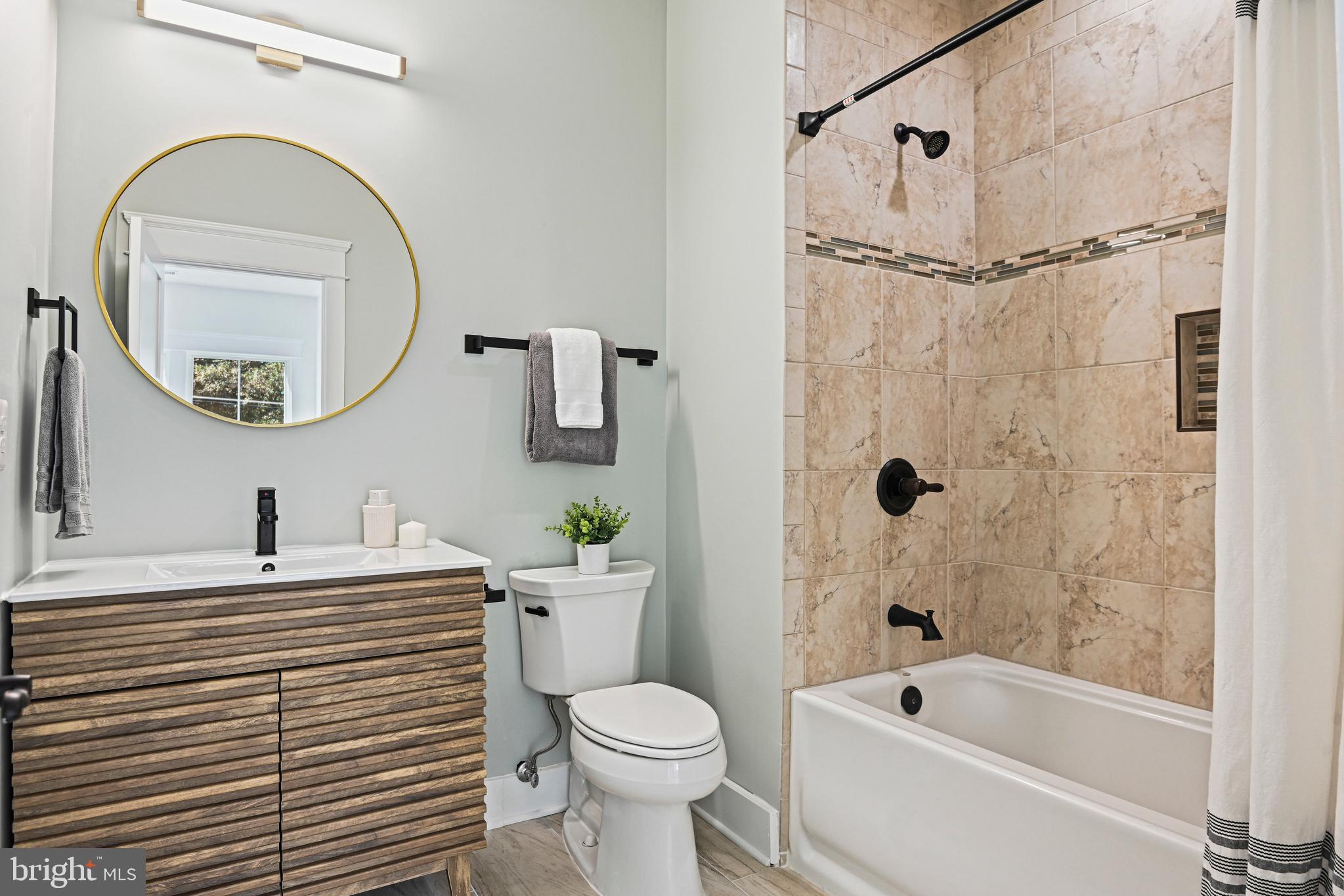 MAPLE VIEW - Residential