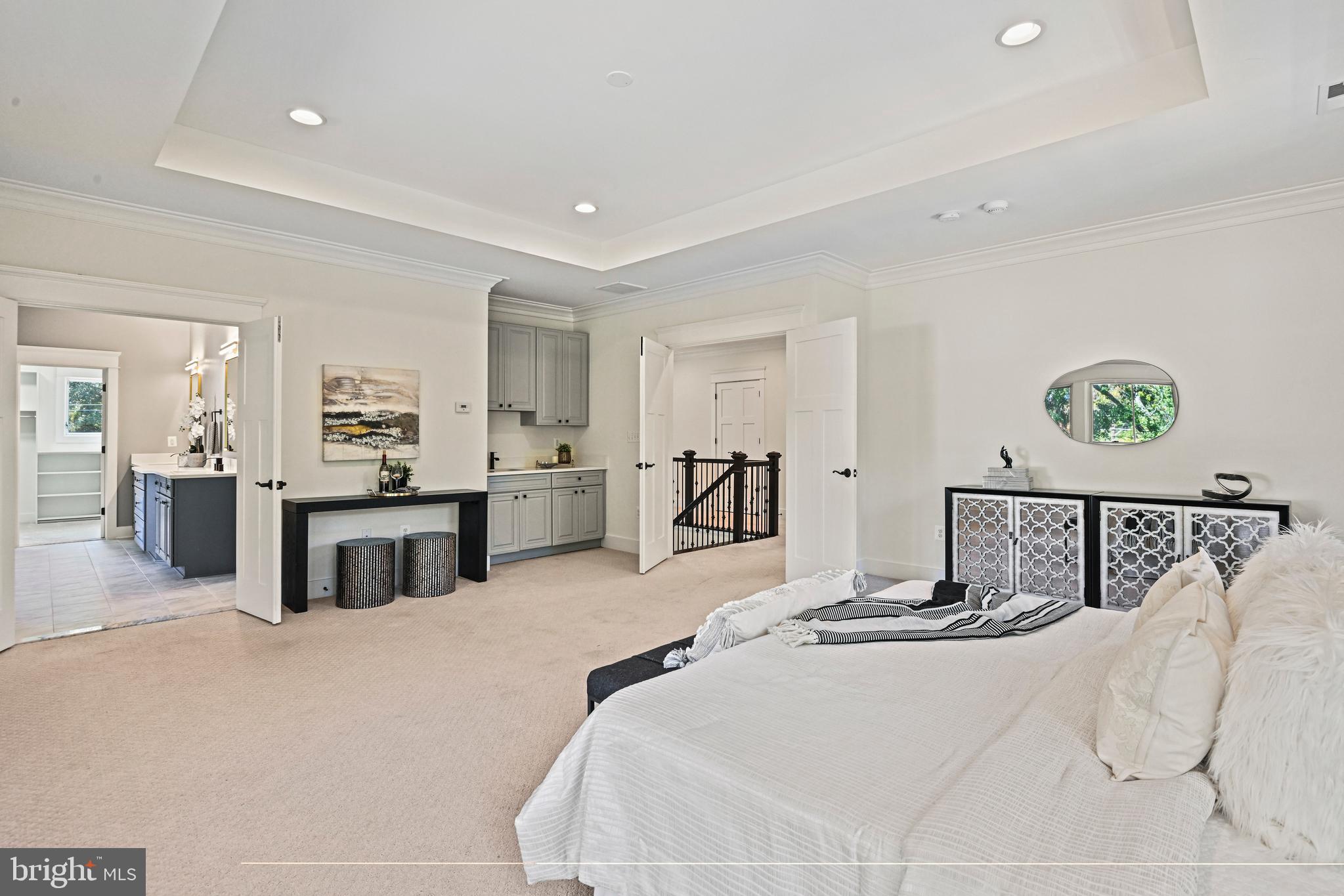 MAPLE VIEW - Residential