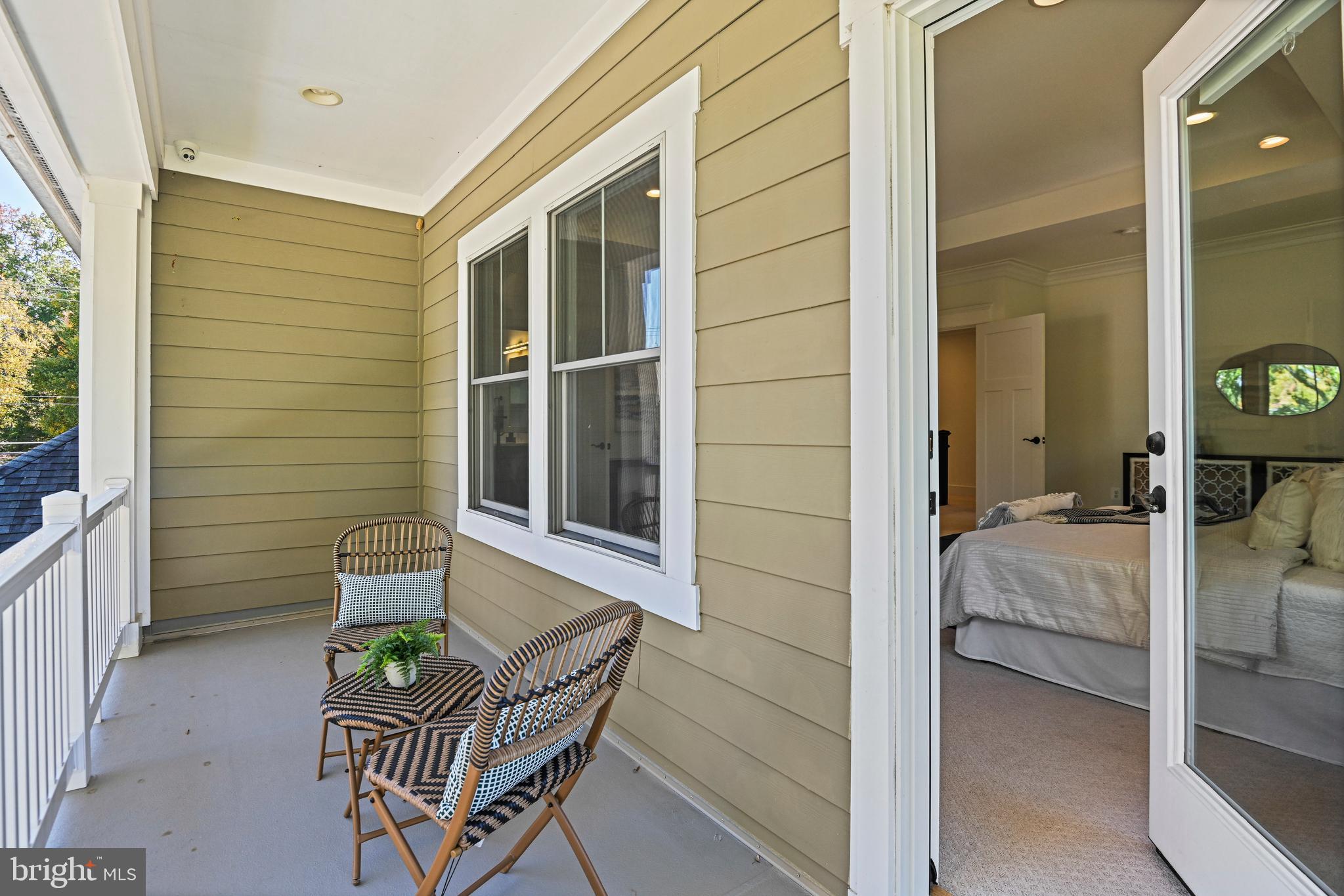 MAPLE VIEW - Residential