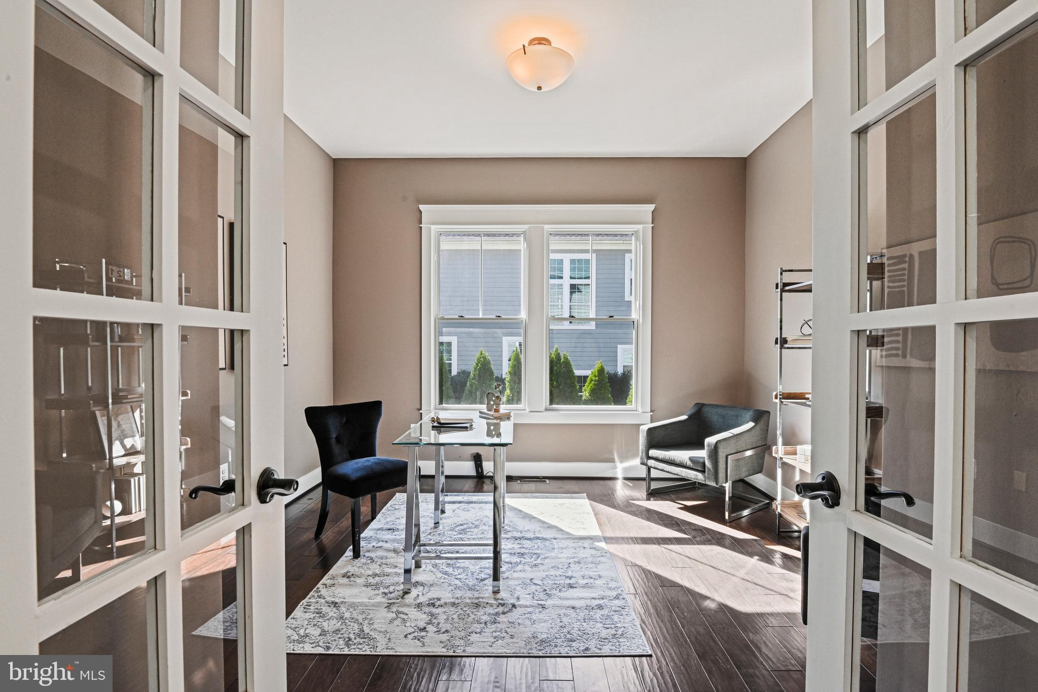 MAPLE VIEW - Residential