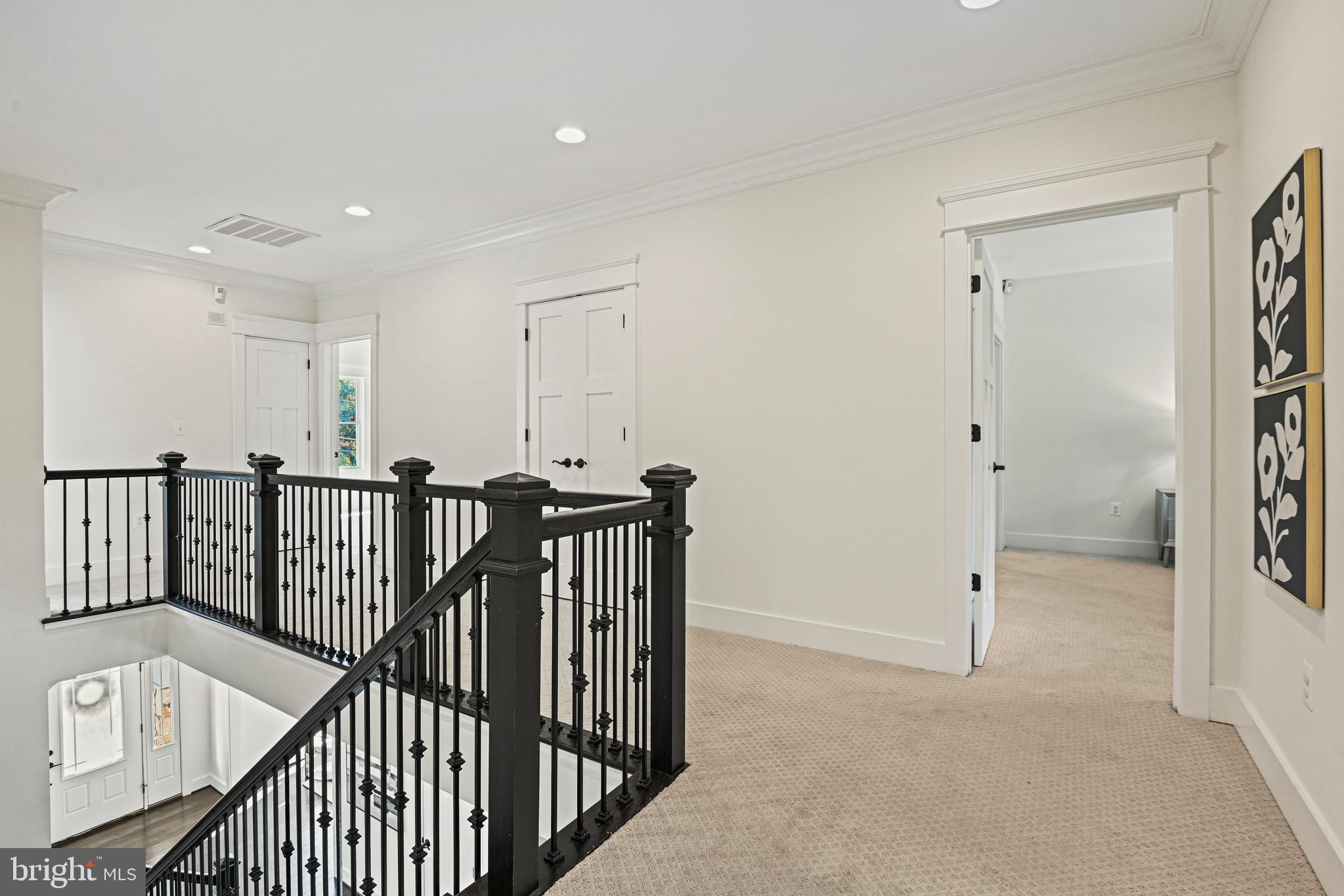 MAPLE VIEW - Residential