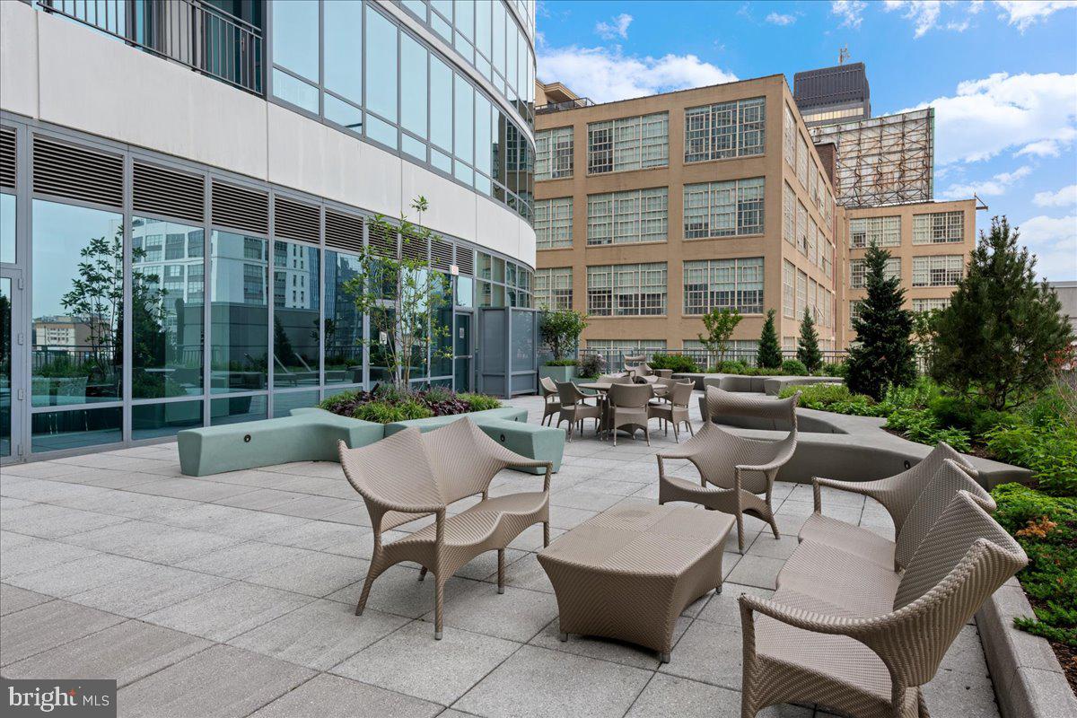 RITTENHOUSE SQUARE - Residential Lease