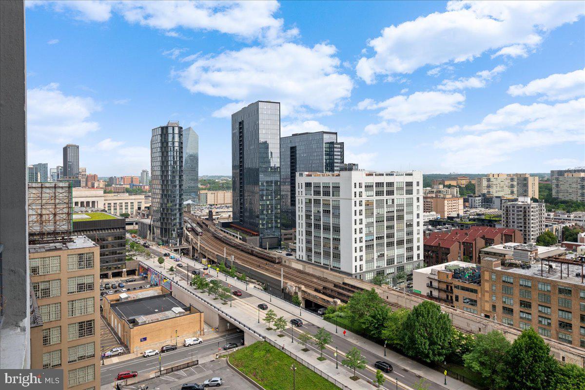 RITTENHOUSE SQUARE - Residential Lease