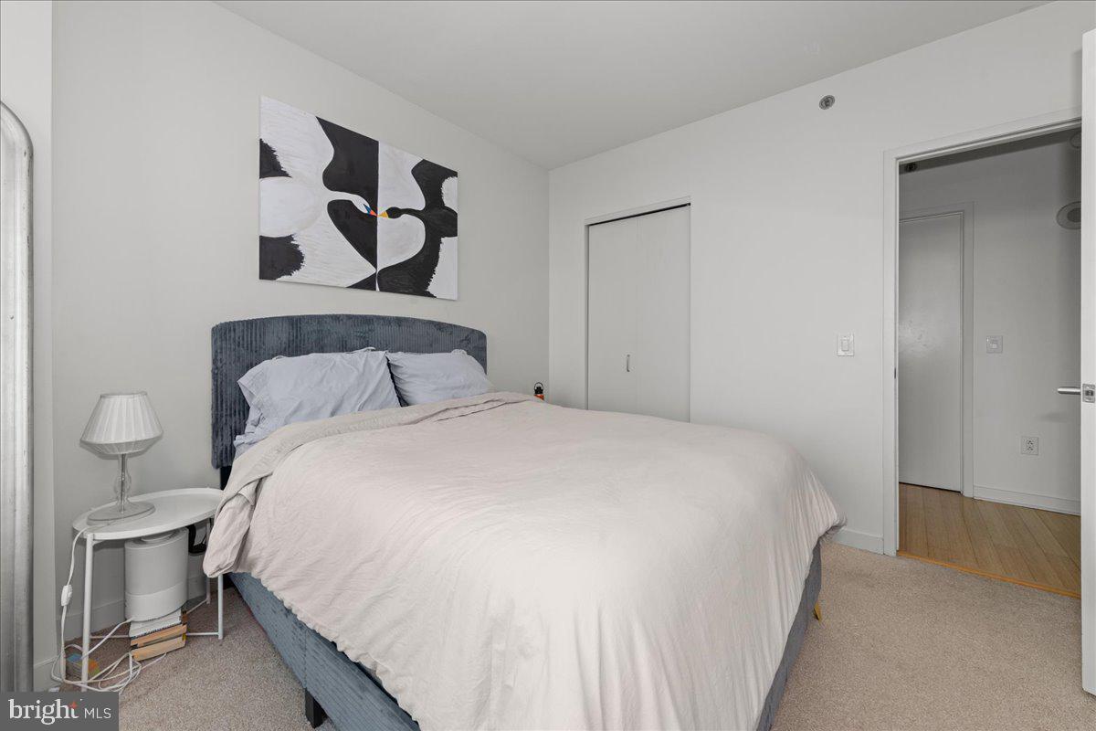 RITTENHOUSE SQUARE - Residential Lease