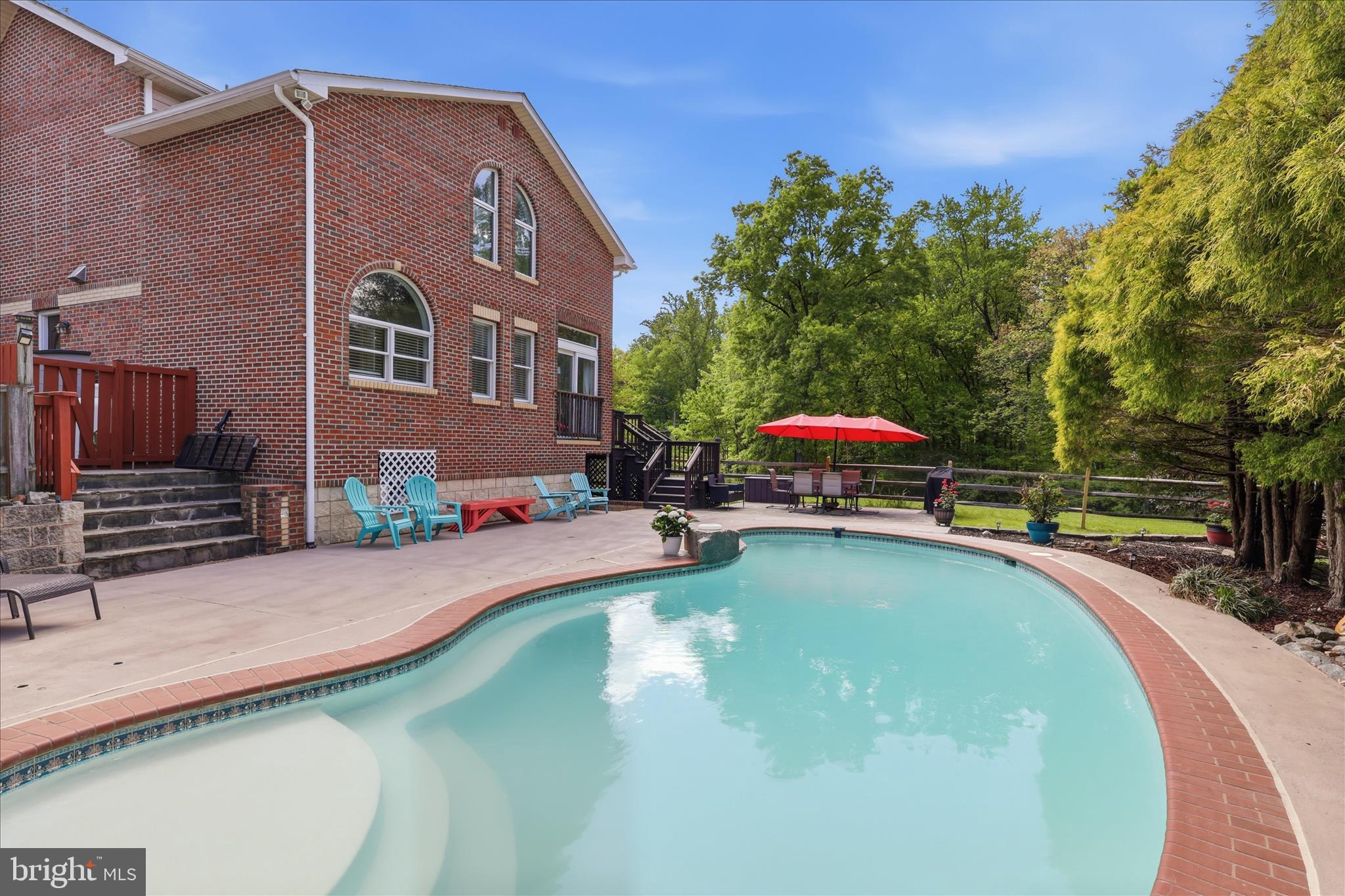 FAIRWOOD ACRES - Residential