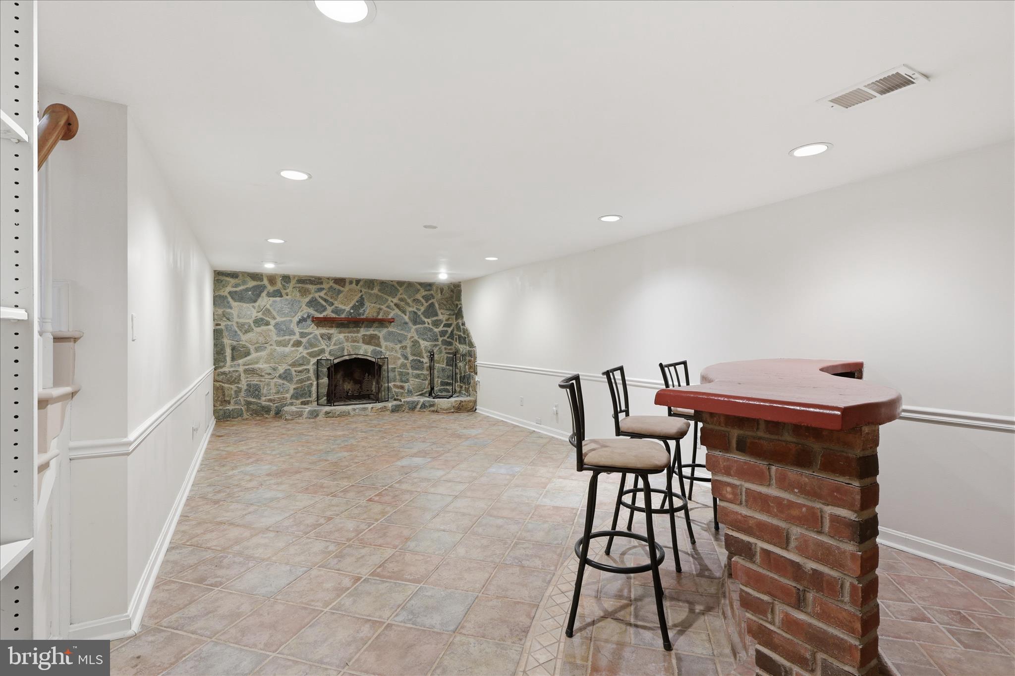 FAIRWOOD ACRES - Residential