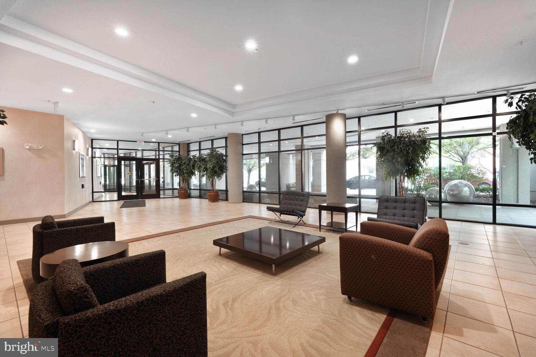 SILVER SPRING - Residential