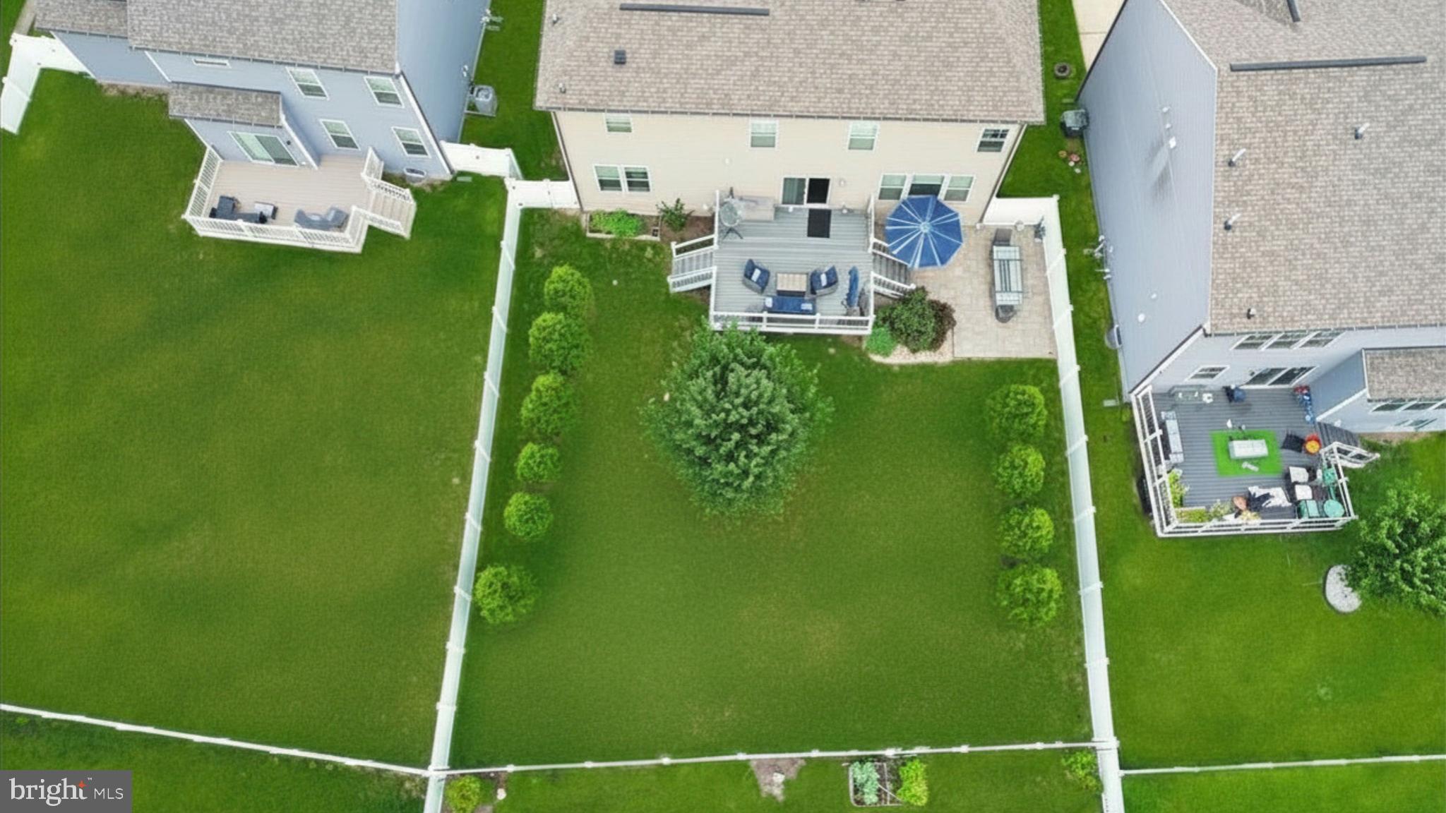 2063 CHAMBERLAIN DRIVE