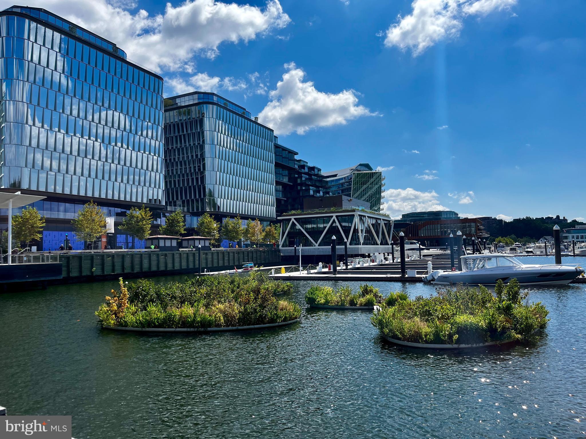 SOUTHWEST WATERFRONT - Residential